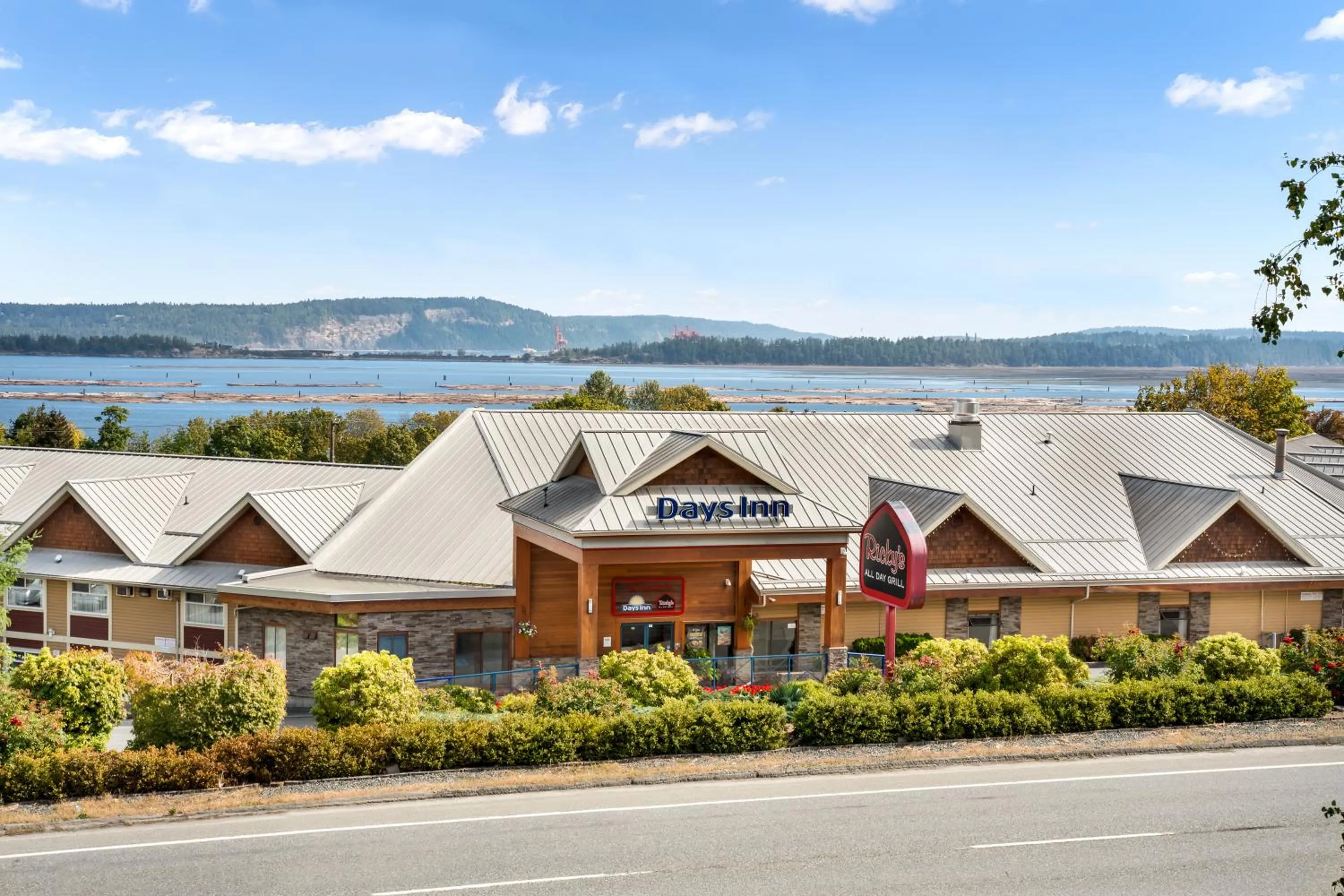 View (from property/room) in Days Inn by Wyndham Nanaimo