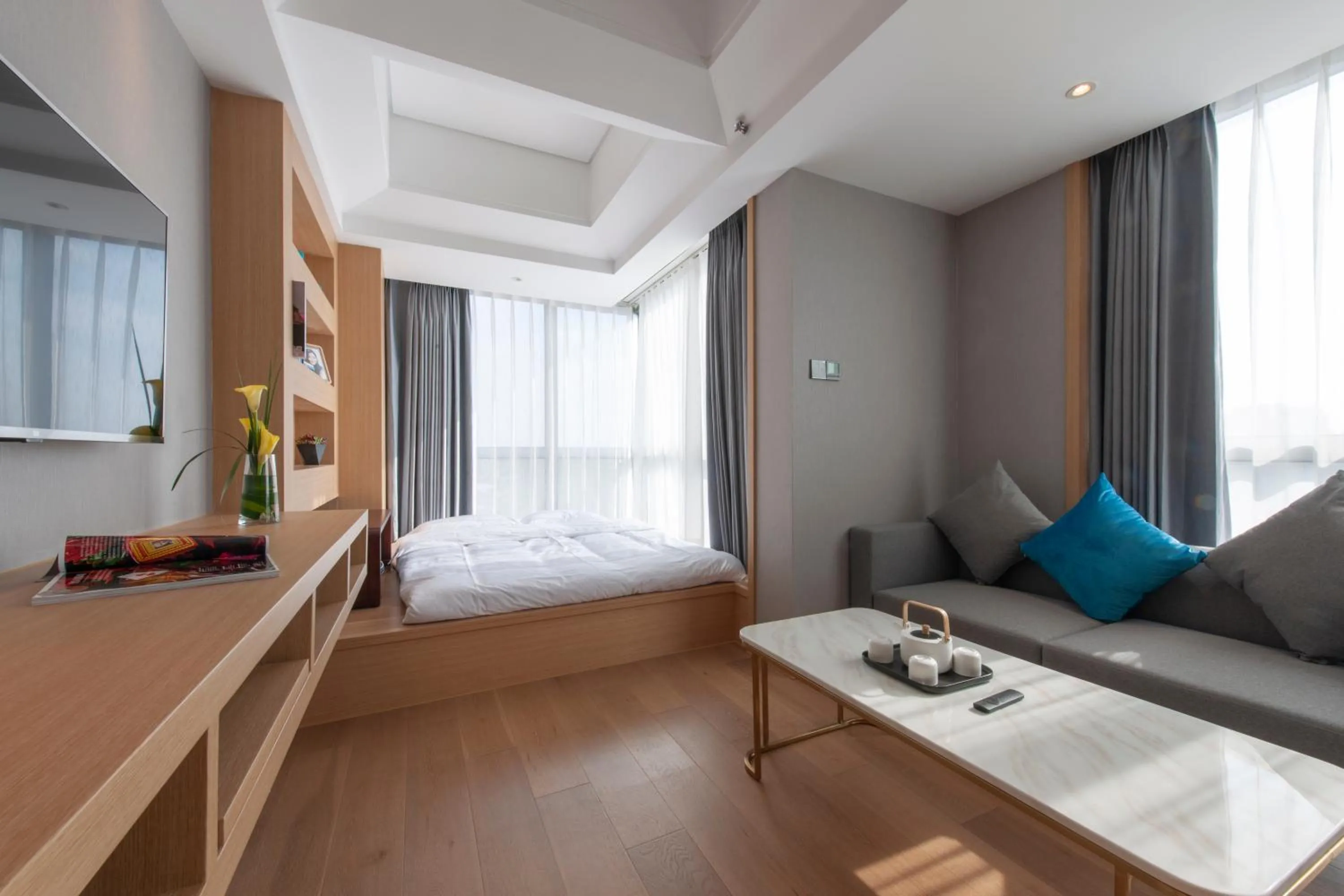 Bed in Radisson Blu Hotel Shanghai Hong Quan