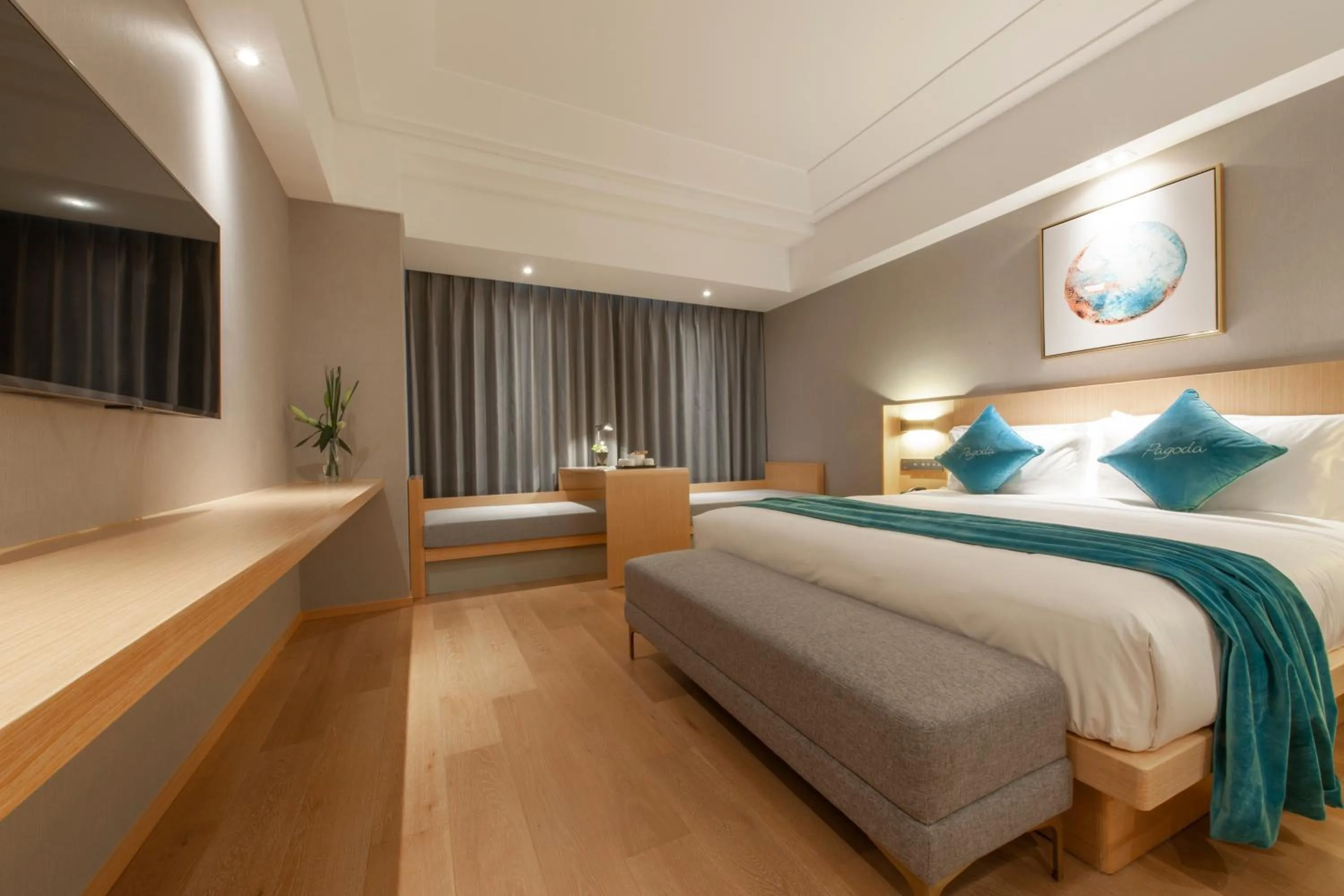 Bed in Radisson Blu Hotel Shanghai Hong Quan