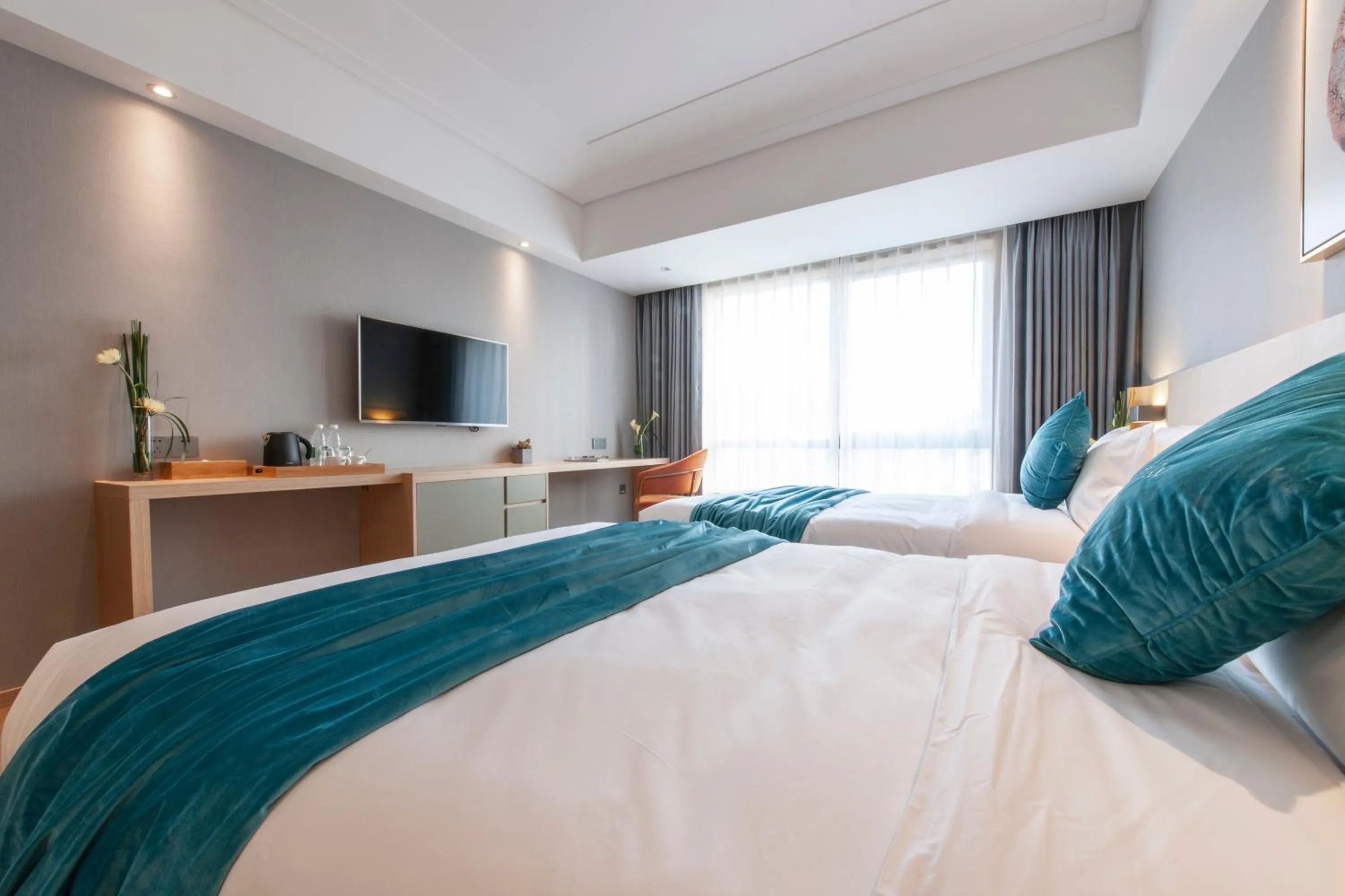 Bed in Radisson Blu Hotel Shanghai Hong Quan