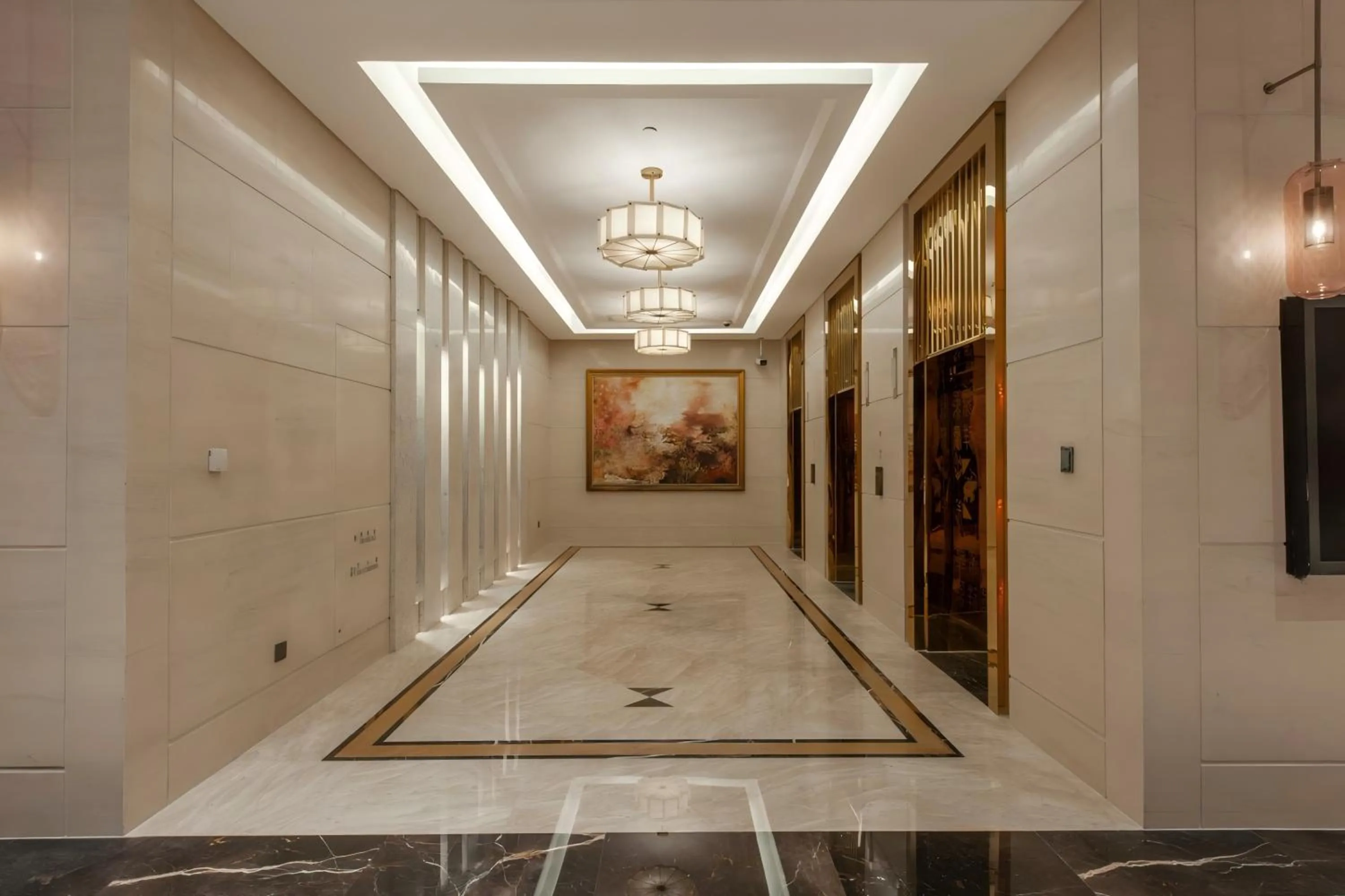 elevator in Shanghai Baixia Pagoda Hotel