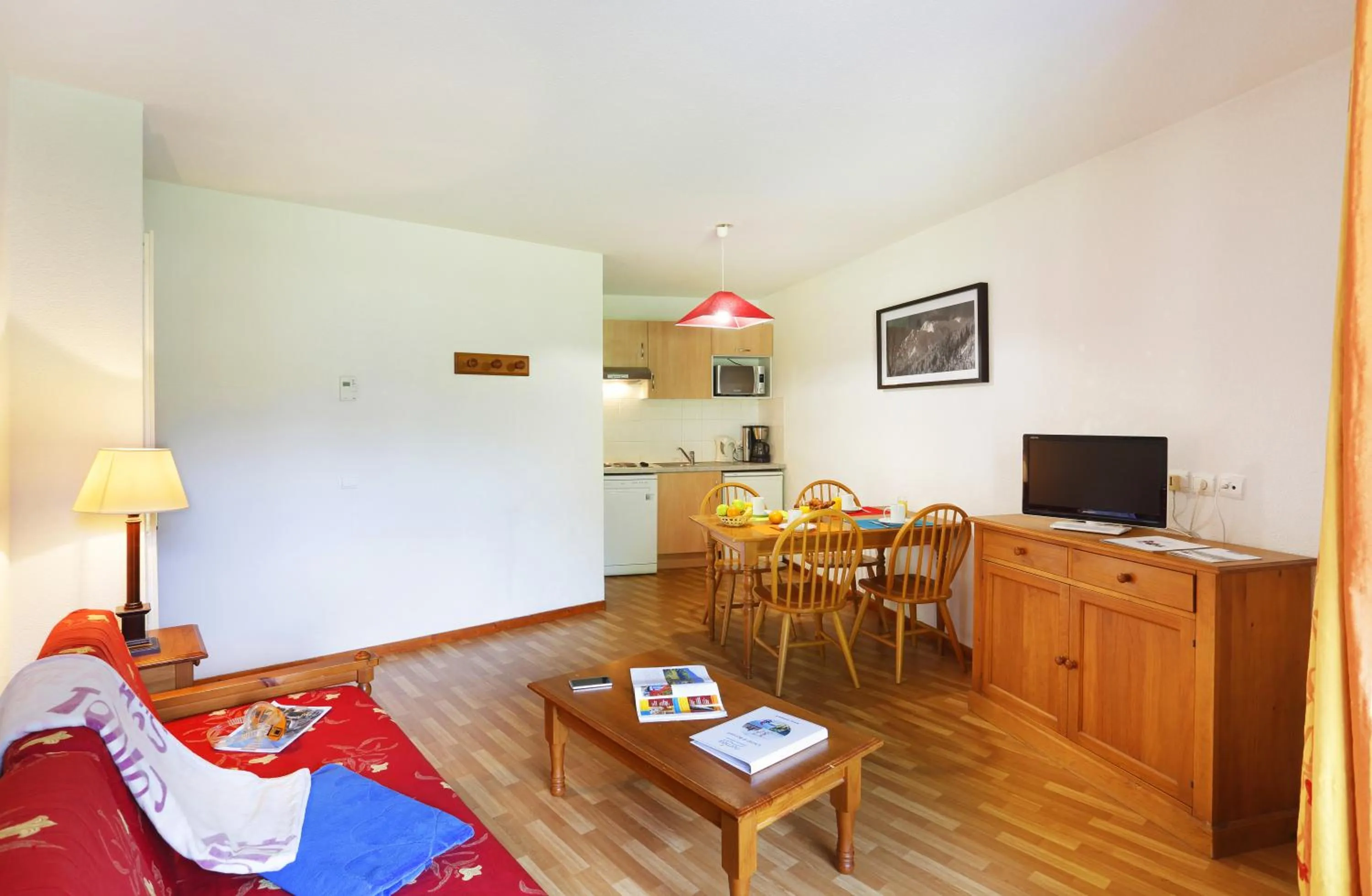 Kitchen or kitchenette in Résidence Néméa Le Nevez