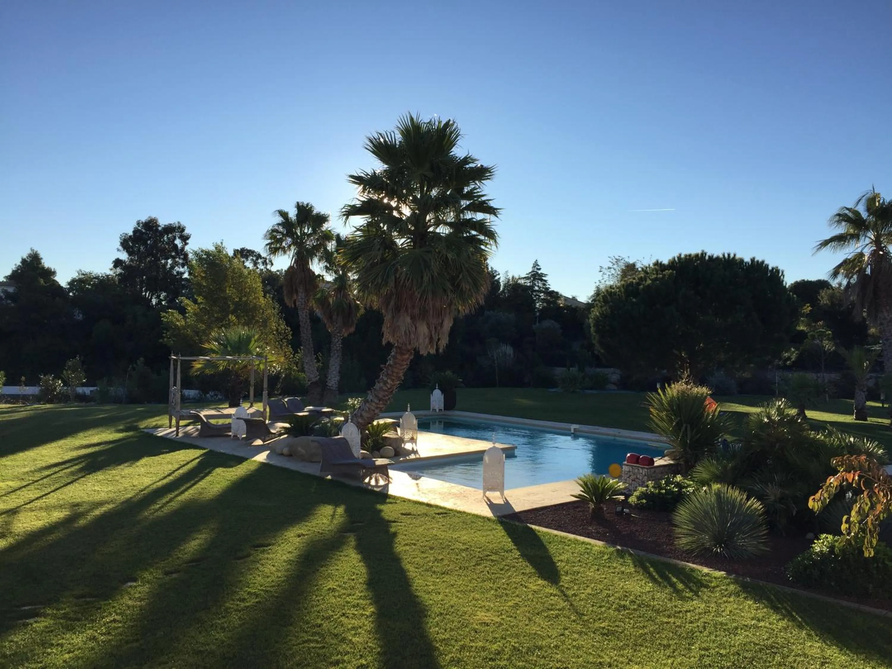 Garden view in Escapades Lointaines