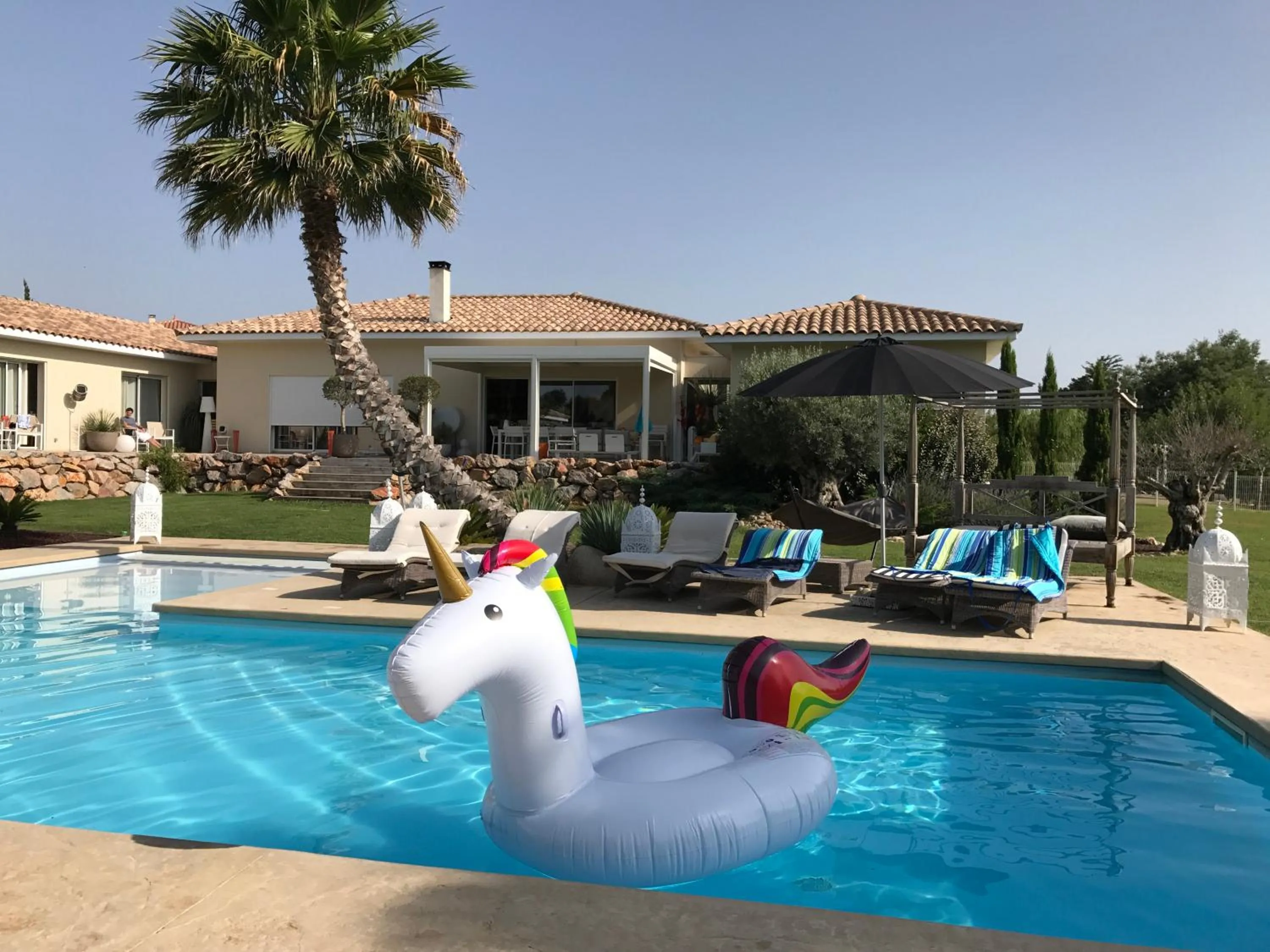 Swimming pool in Escapades Lointaines