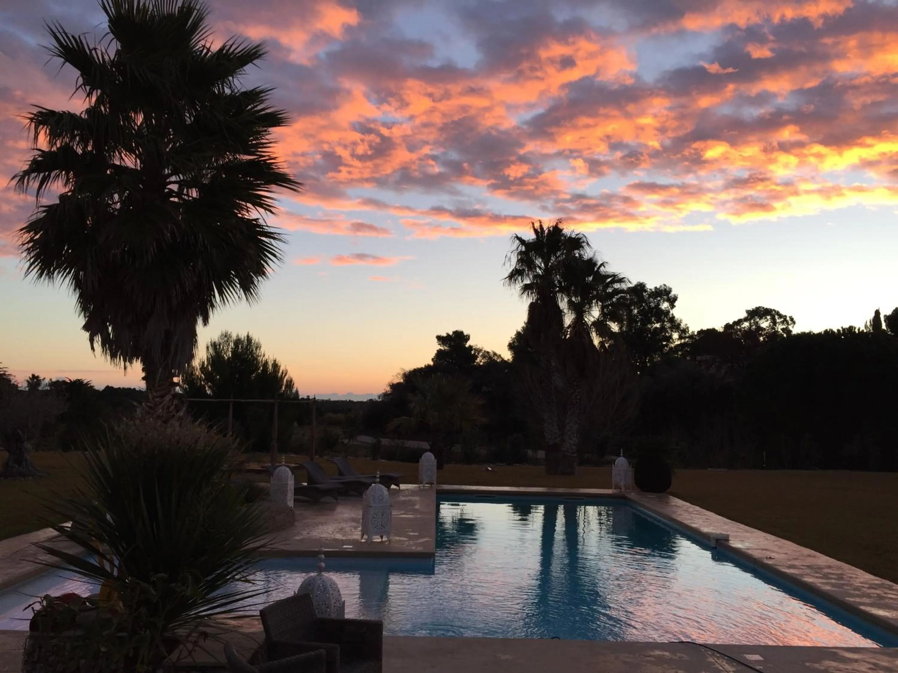 Sunrise in Escapades Lointaines