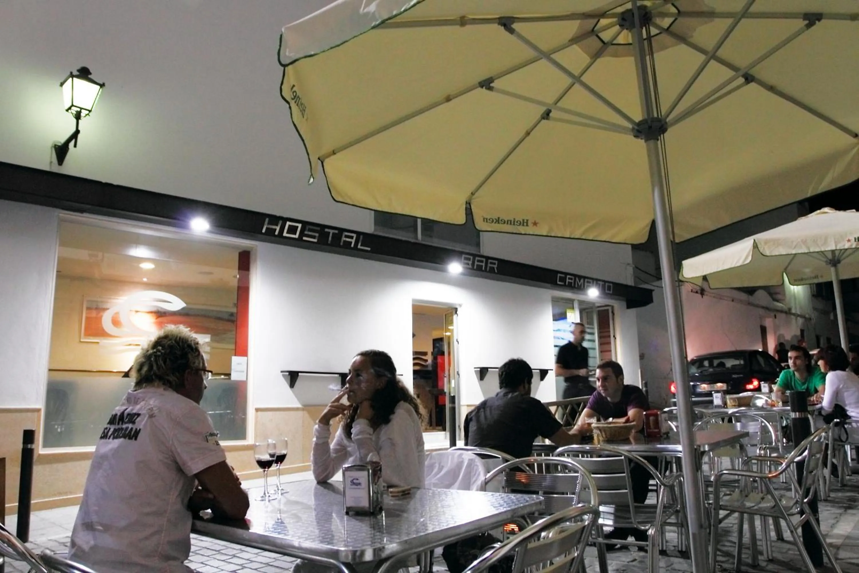 Restaurant/places to eat in Hotel Campito