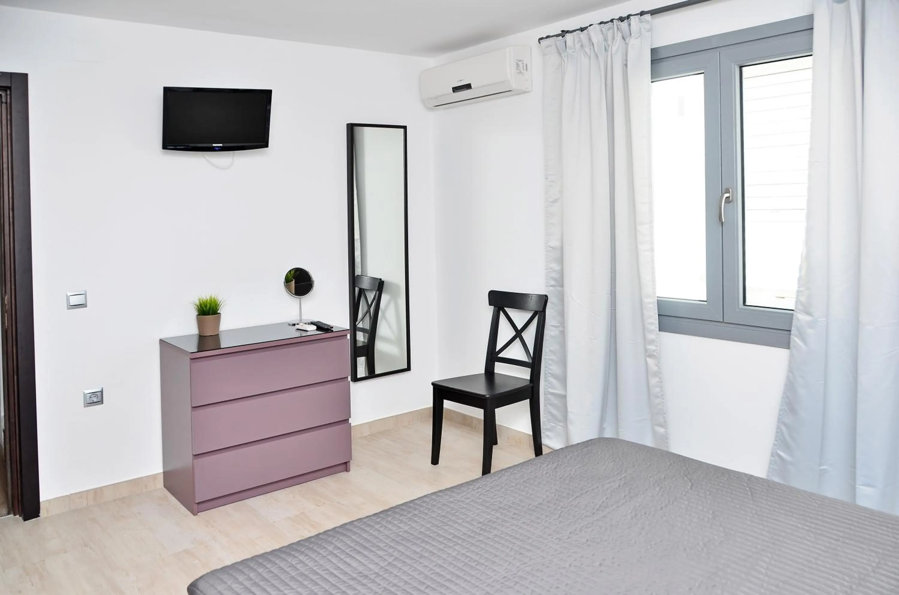 Photo of the whole room, Bed in Hotel Campito