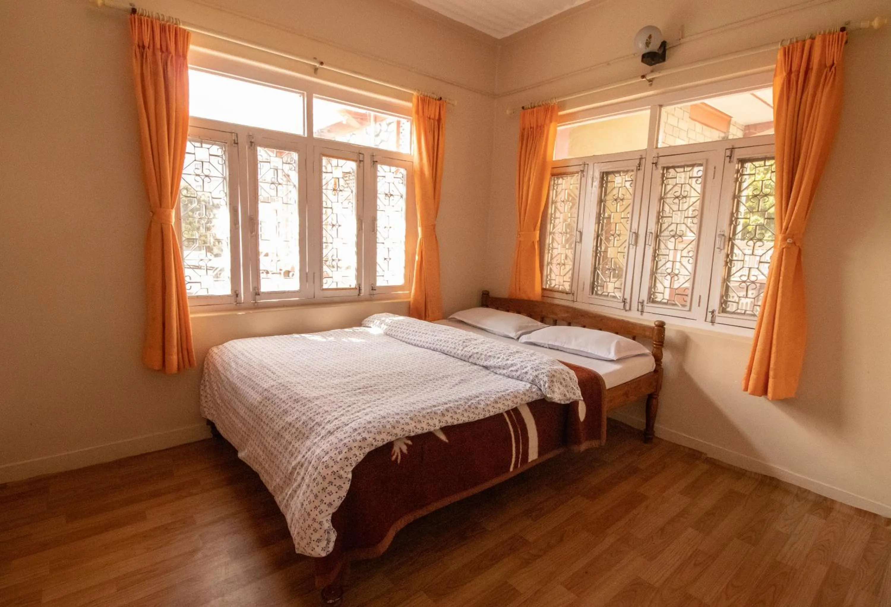 New Tourist Guest House