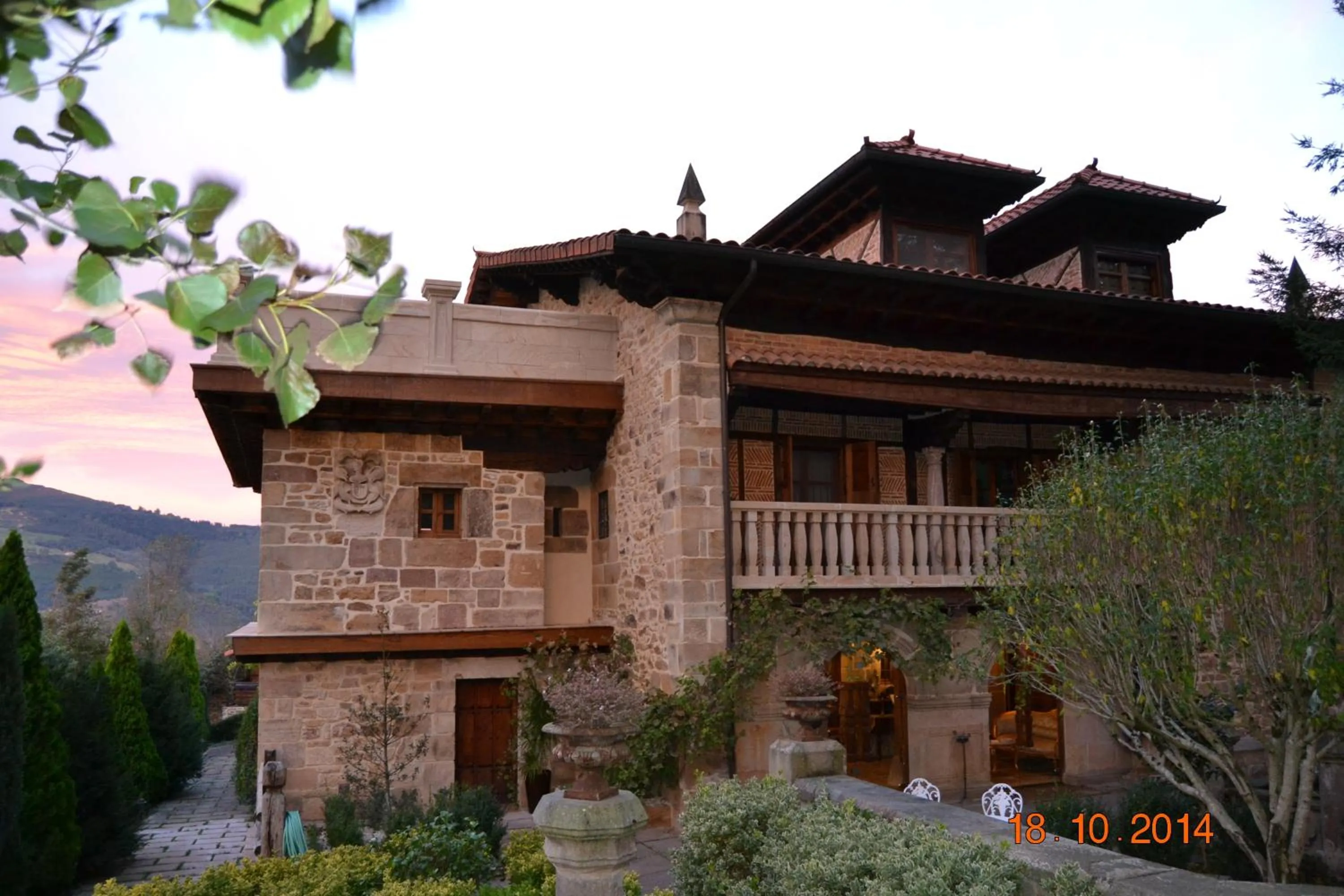 Facade/entrance in Palacio de Trasvilla