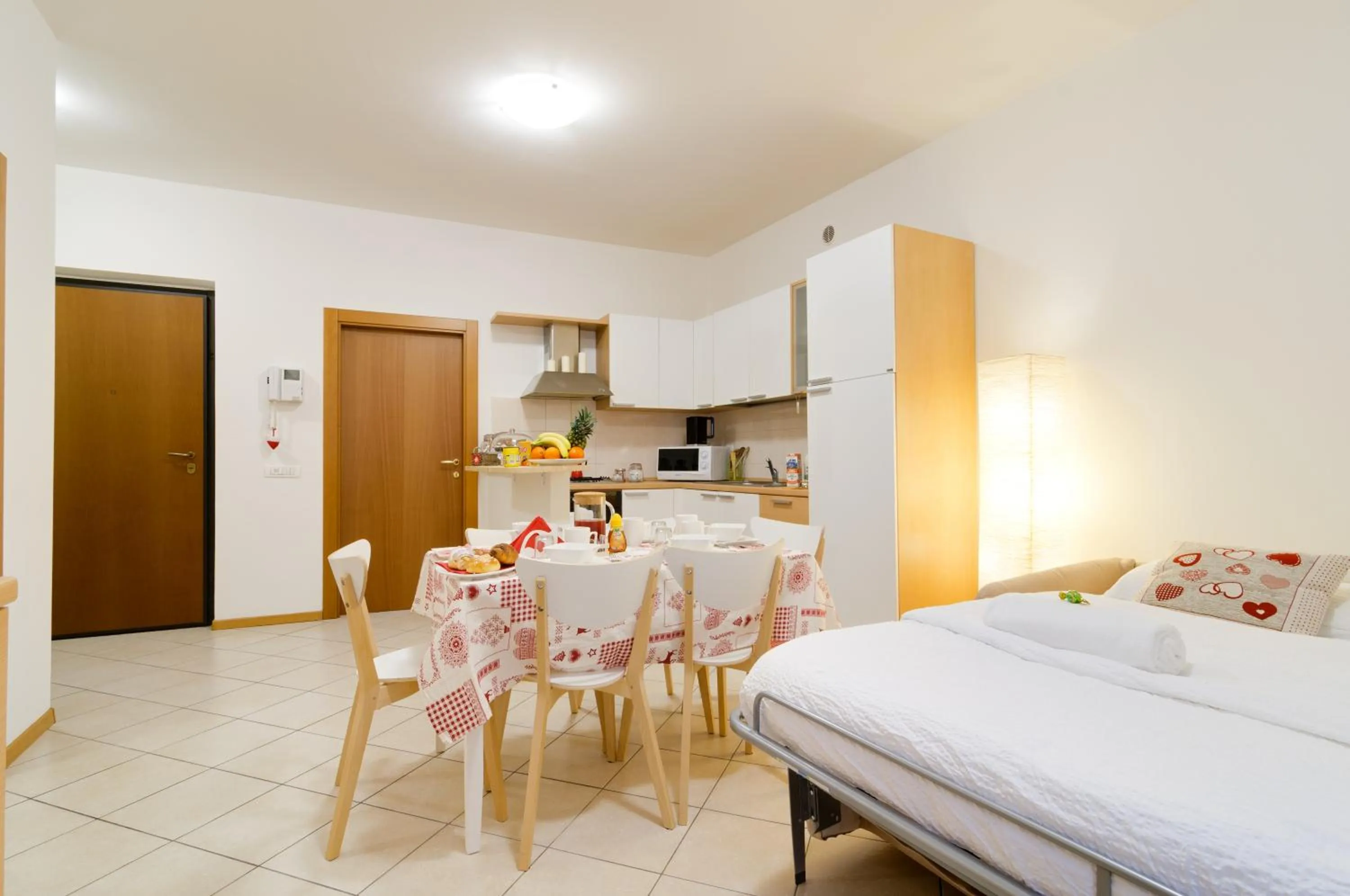 Kitchen or kitchenette, Bed in B&B and Apartments Al Duomo