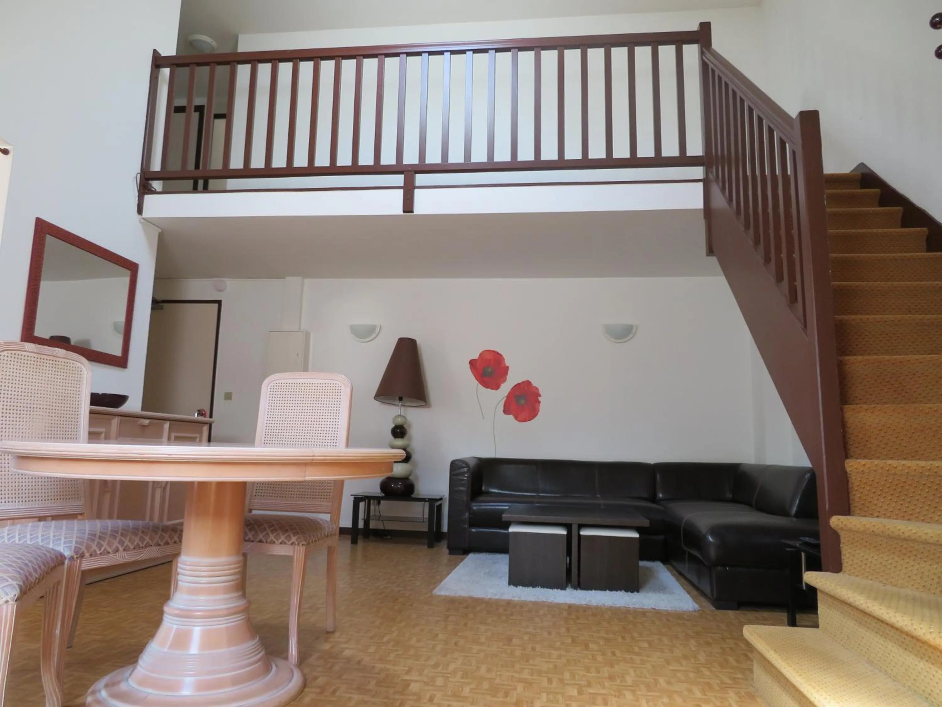 group of guests in Le Relais de Voisins