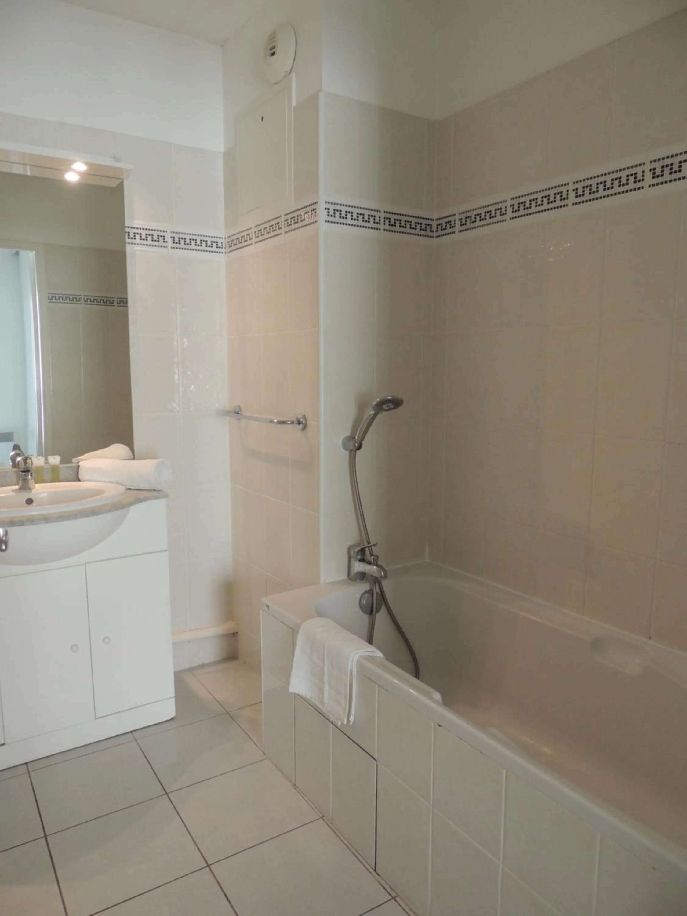 Bathroom in Lagrange Vacances - Villa d'Este