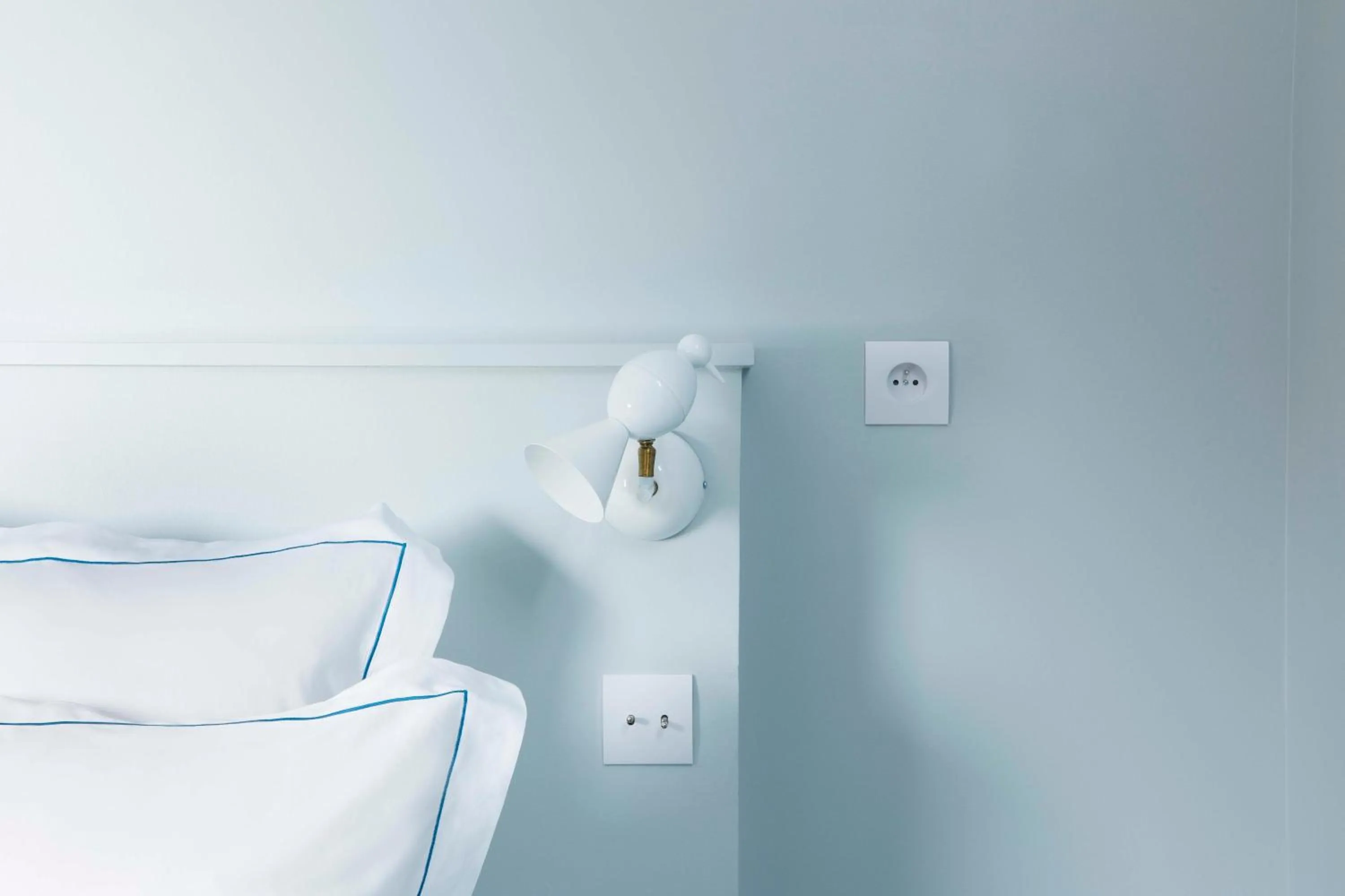 Decorative detail in Hôtel Céleste Batignolles Montmartre