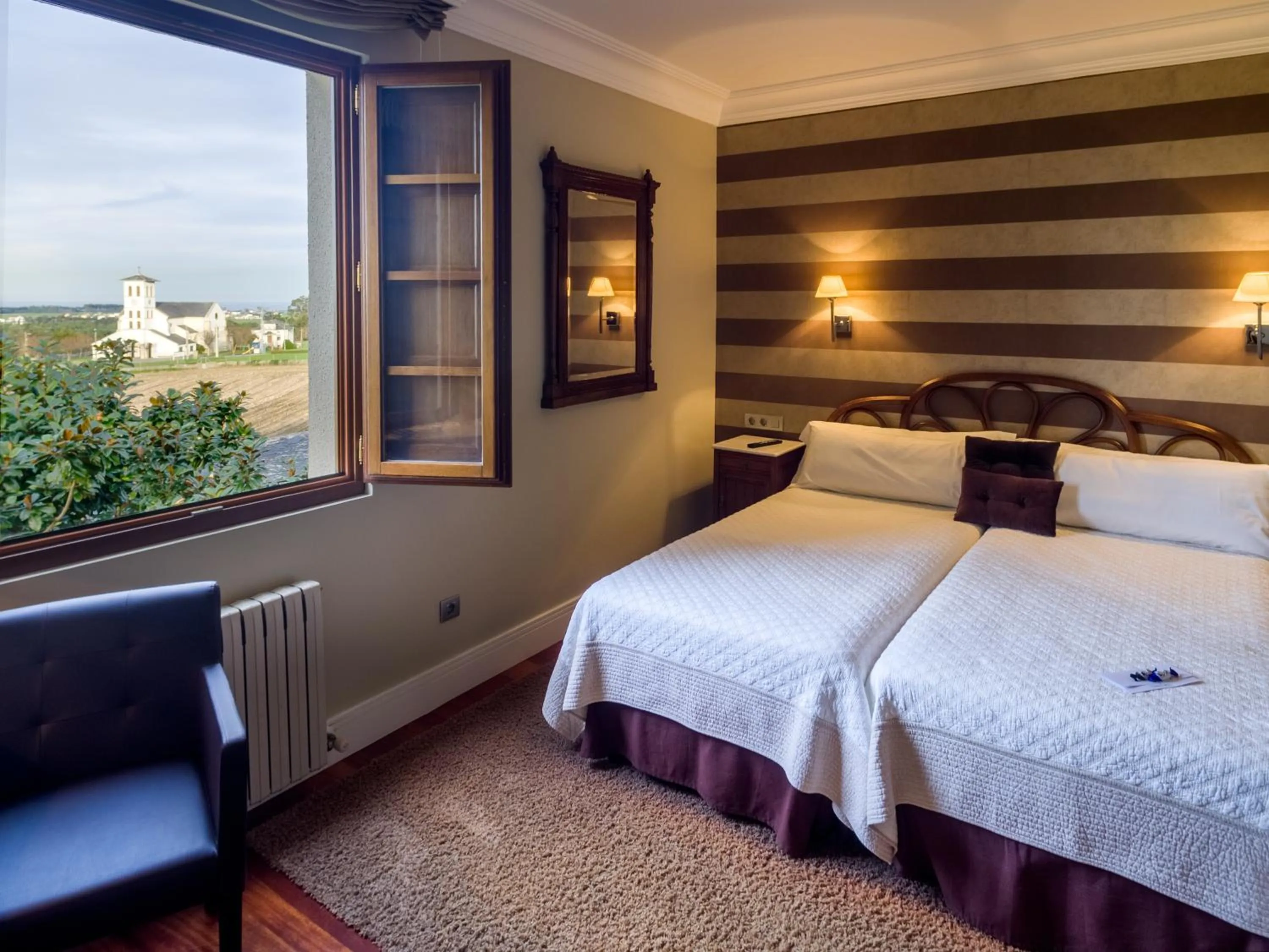 Photo of the whole room in Casa de Castro