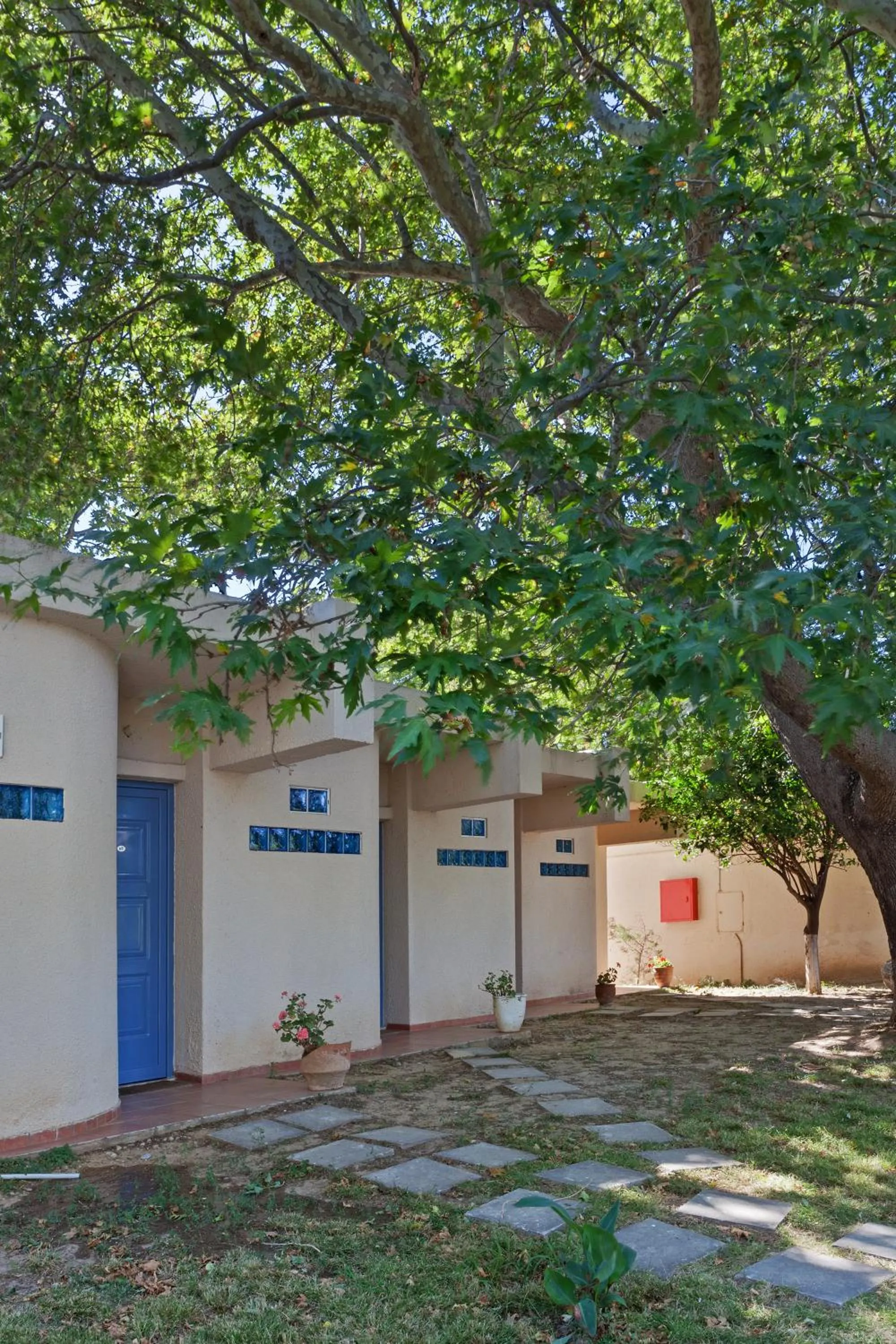 Garden view in Long Beach Hotel & Resort