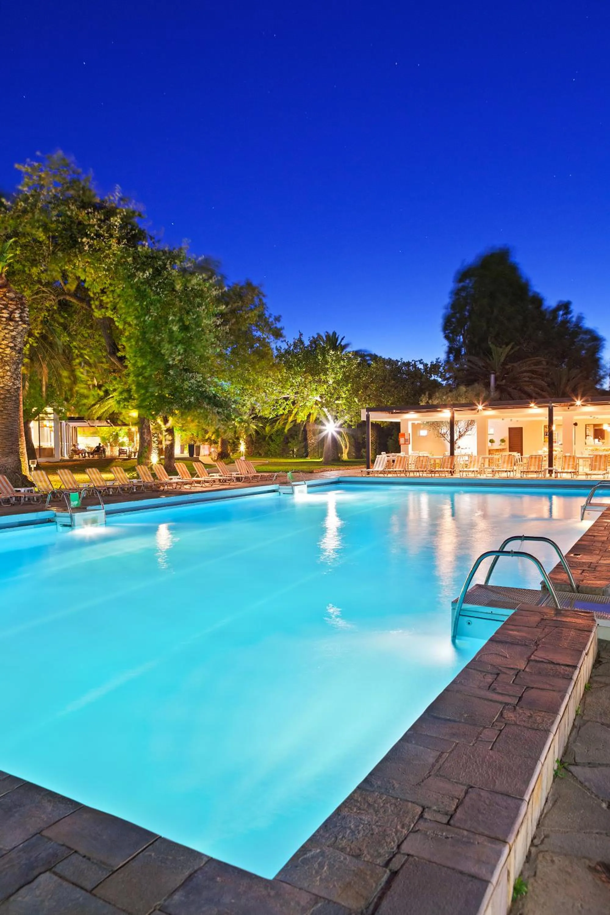 Property building in Long Beach Hotel & Resort