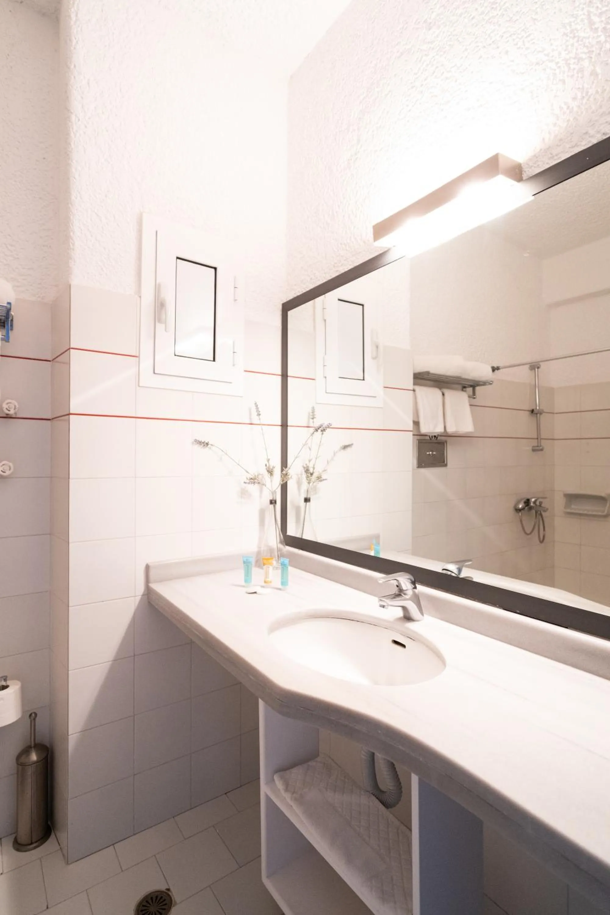 Long Beach Hotel & Resort