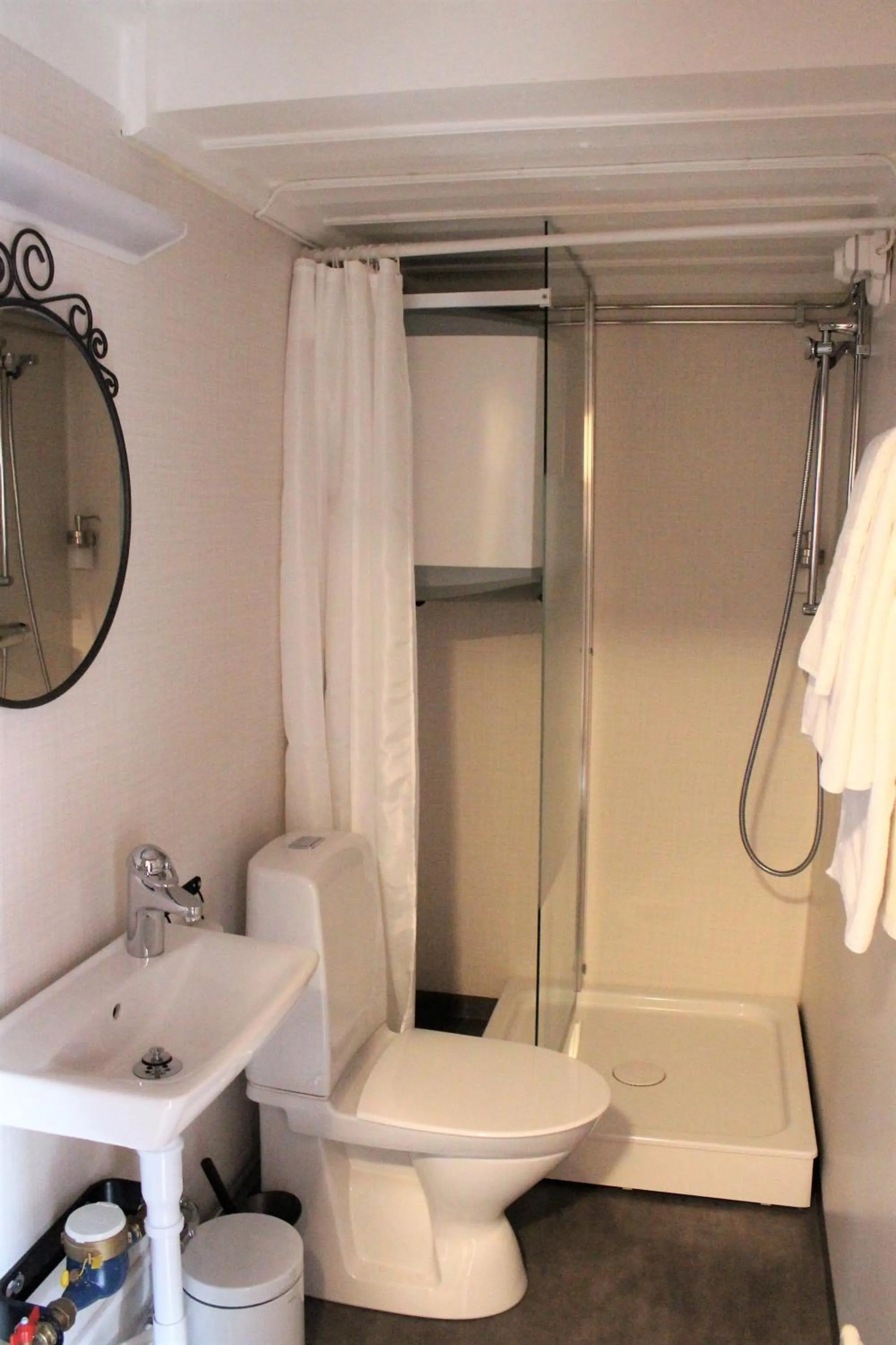 Bathroom in STF Hostel Vilhelmina Kyrkstad