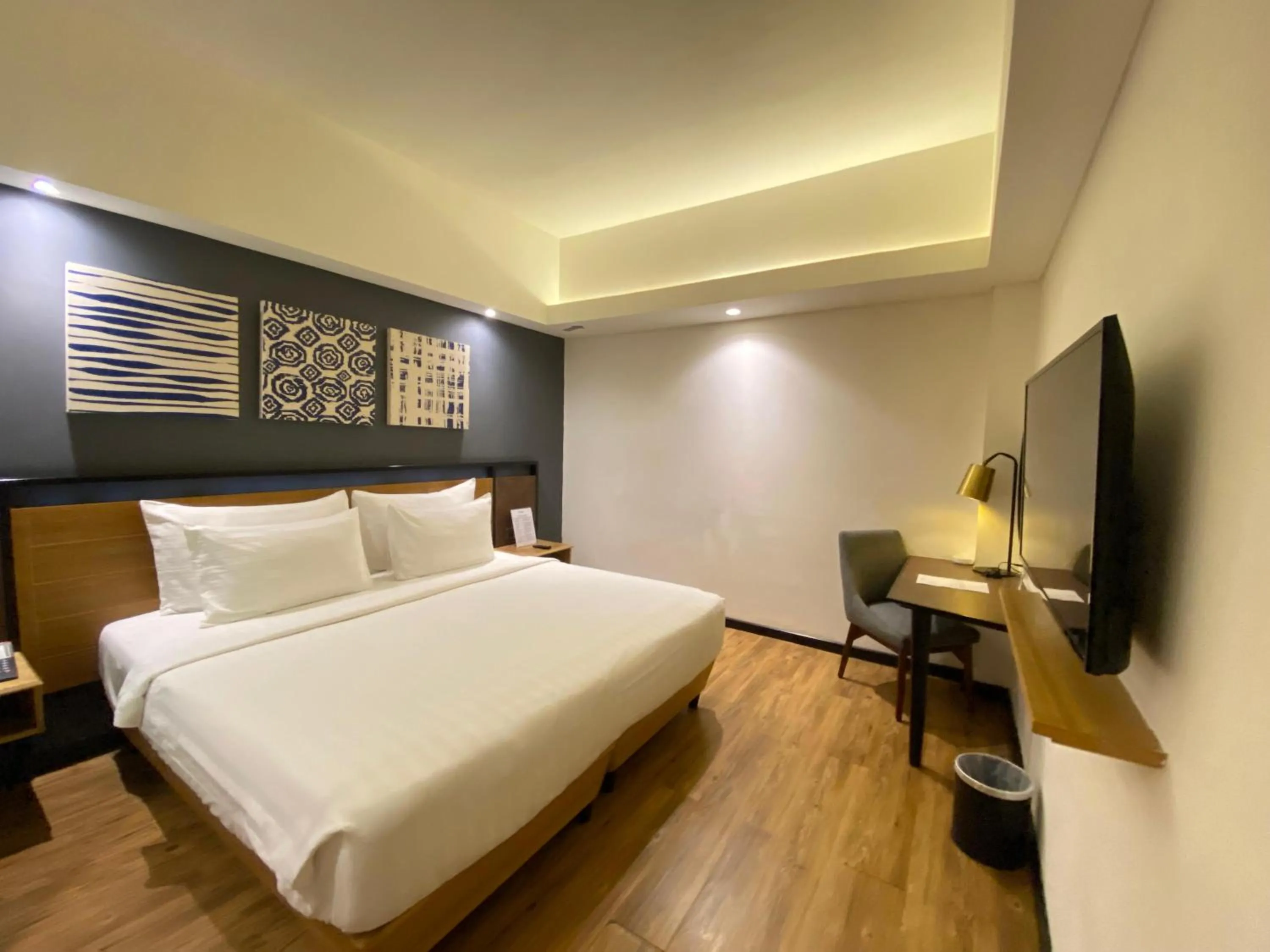 Property building, Bed in Muraya Hotel Aceh