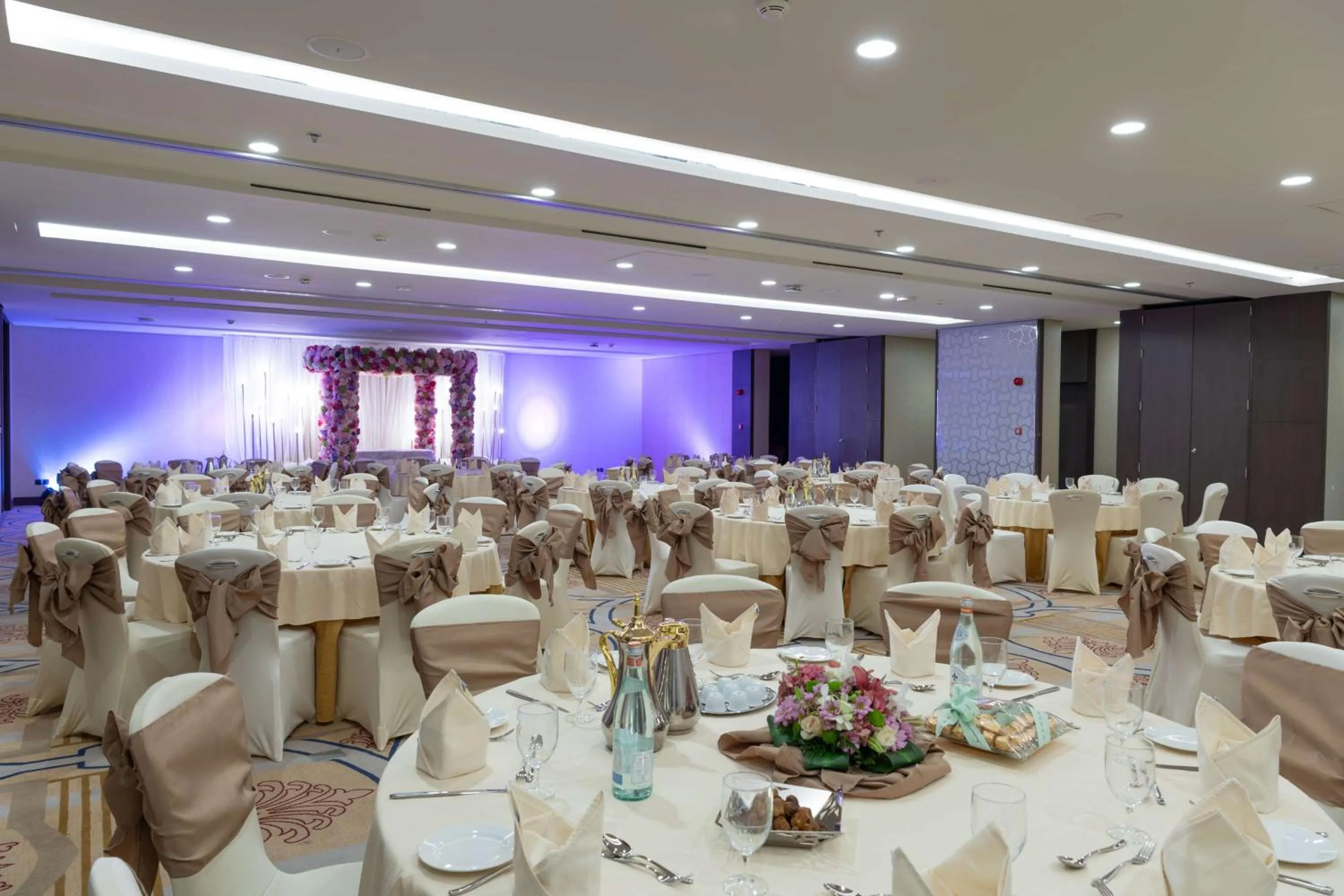 wedding in Radisson Blu Hotel, Jeddah Corniche