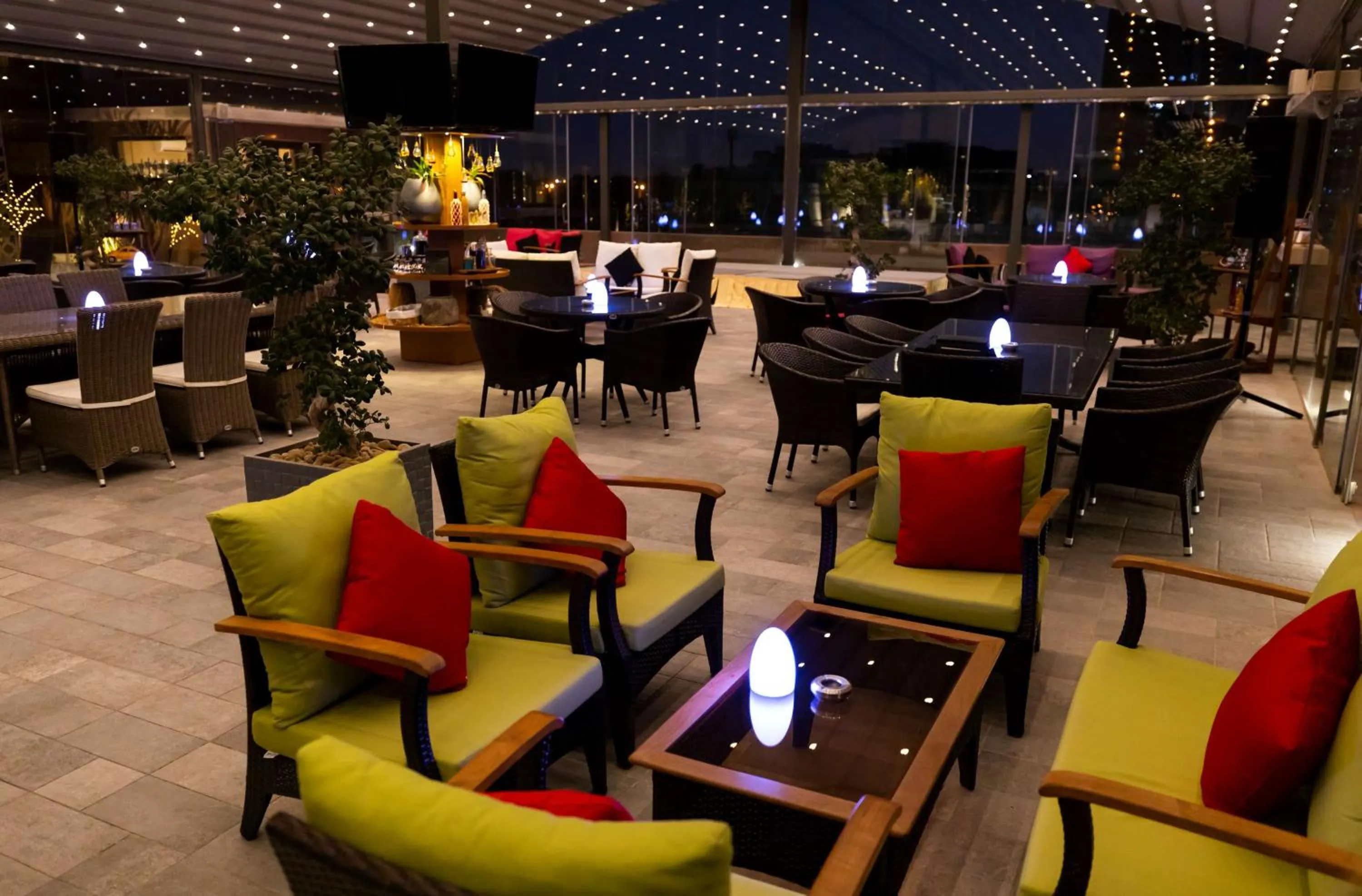 Seating area in Radisson Blu Hotel, Jeddah Corniche