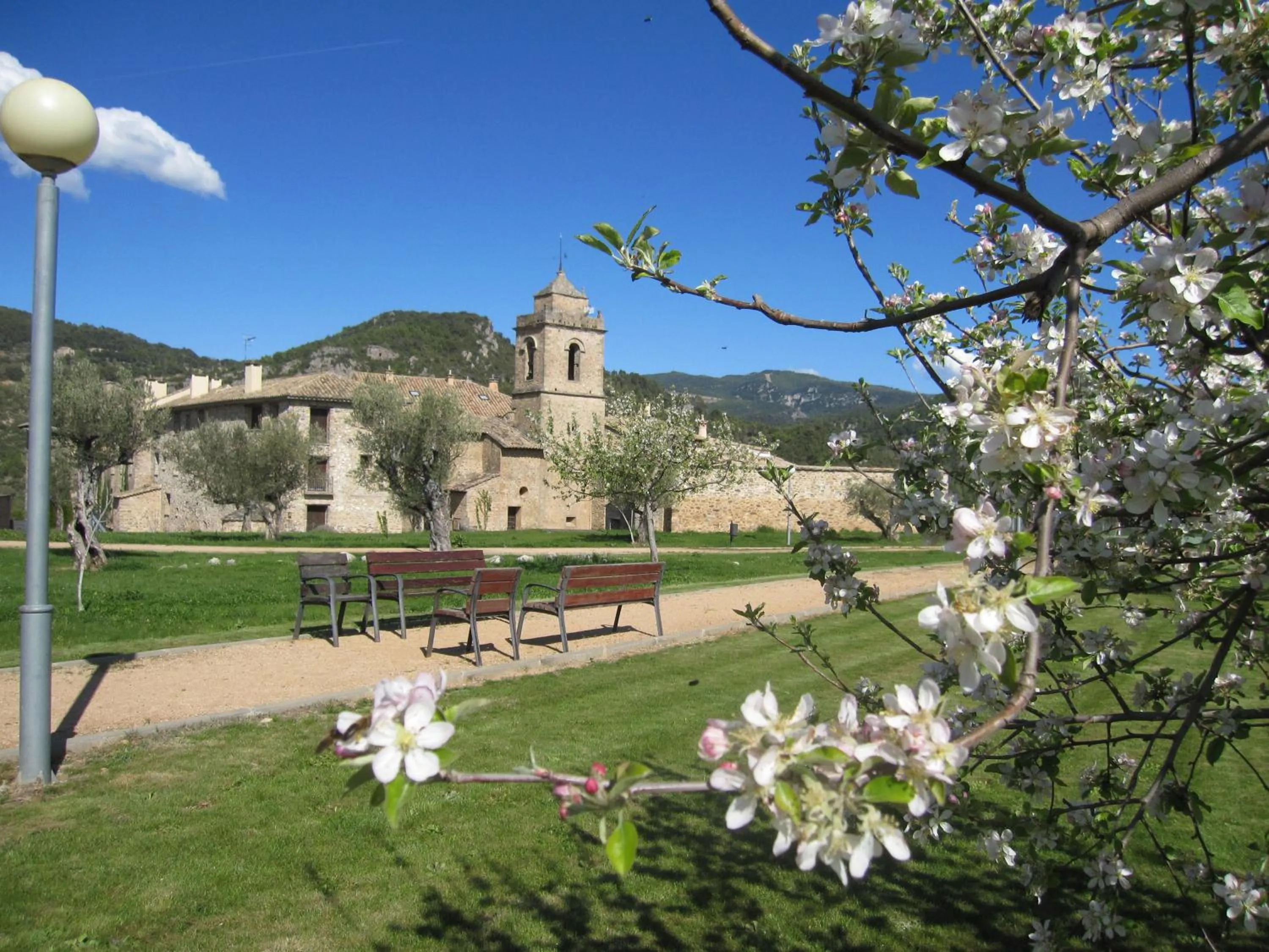 Facade/entrance in Ligüerre Resort