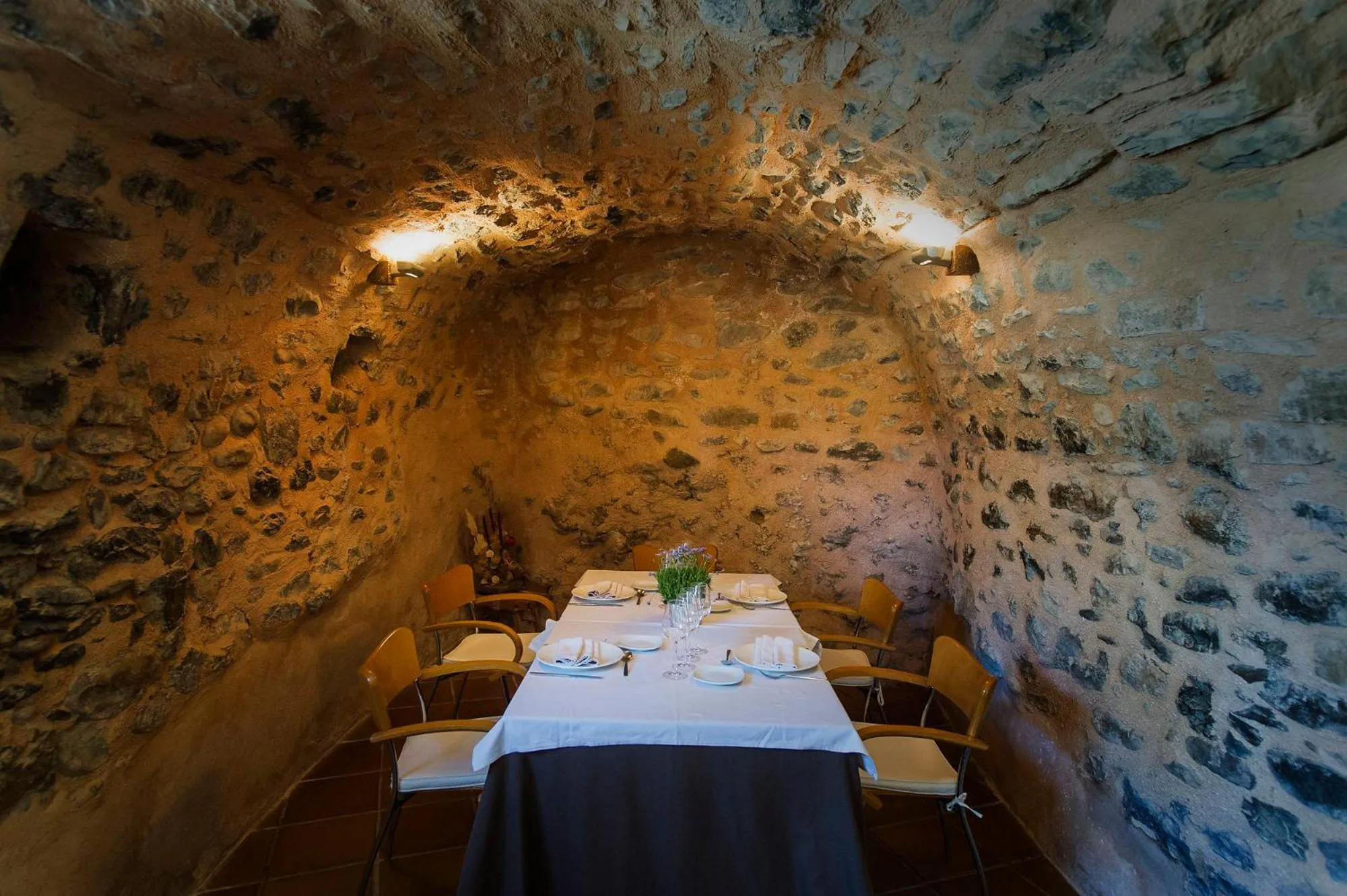 Dining area in Ligüerre Resort