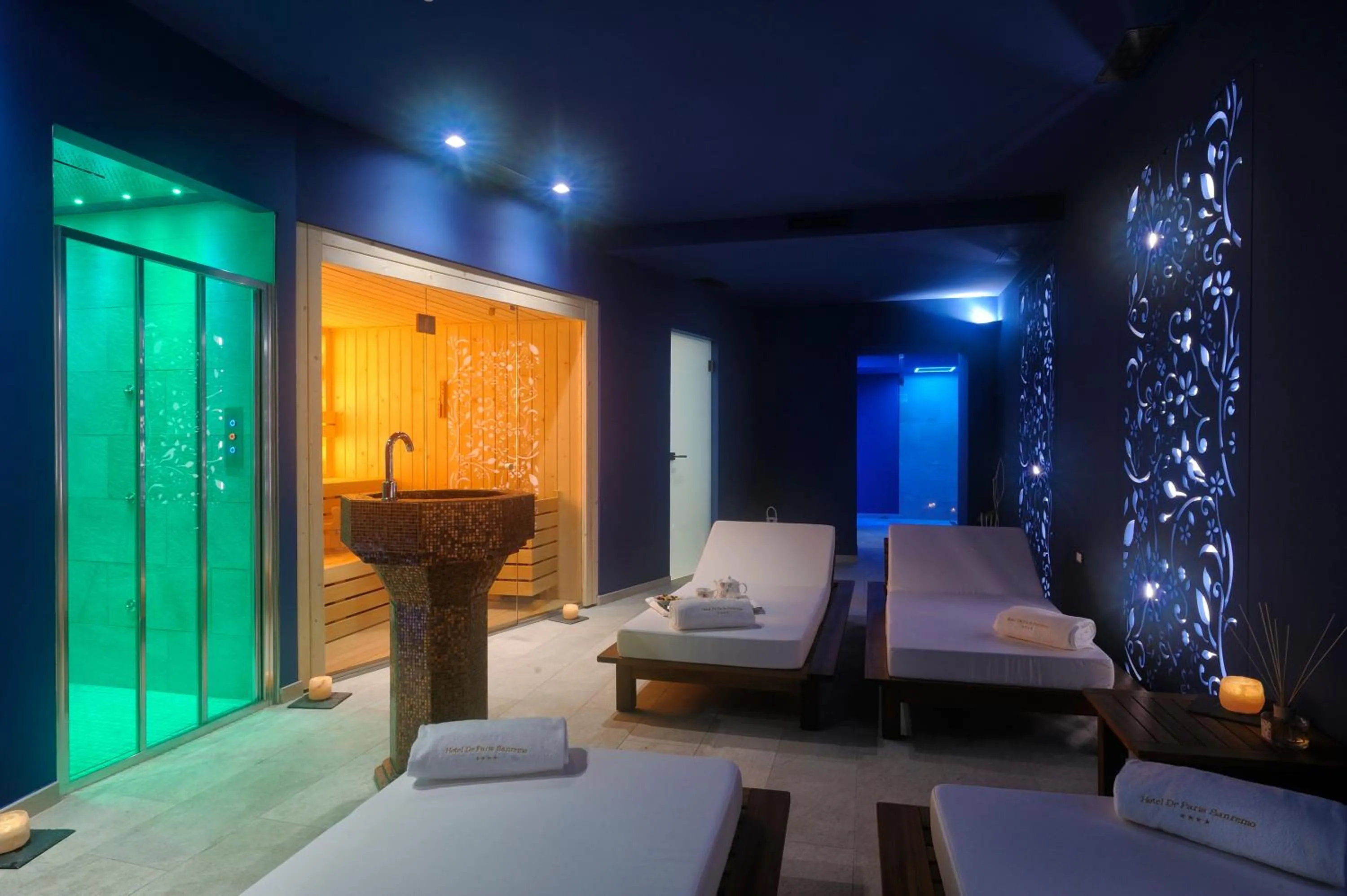 Activities, Bed in Hotel De Paris Sanremo