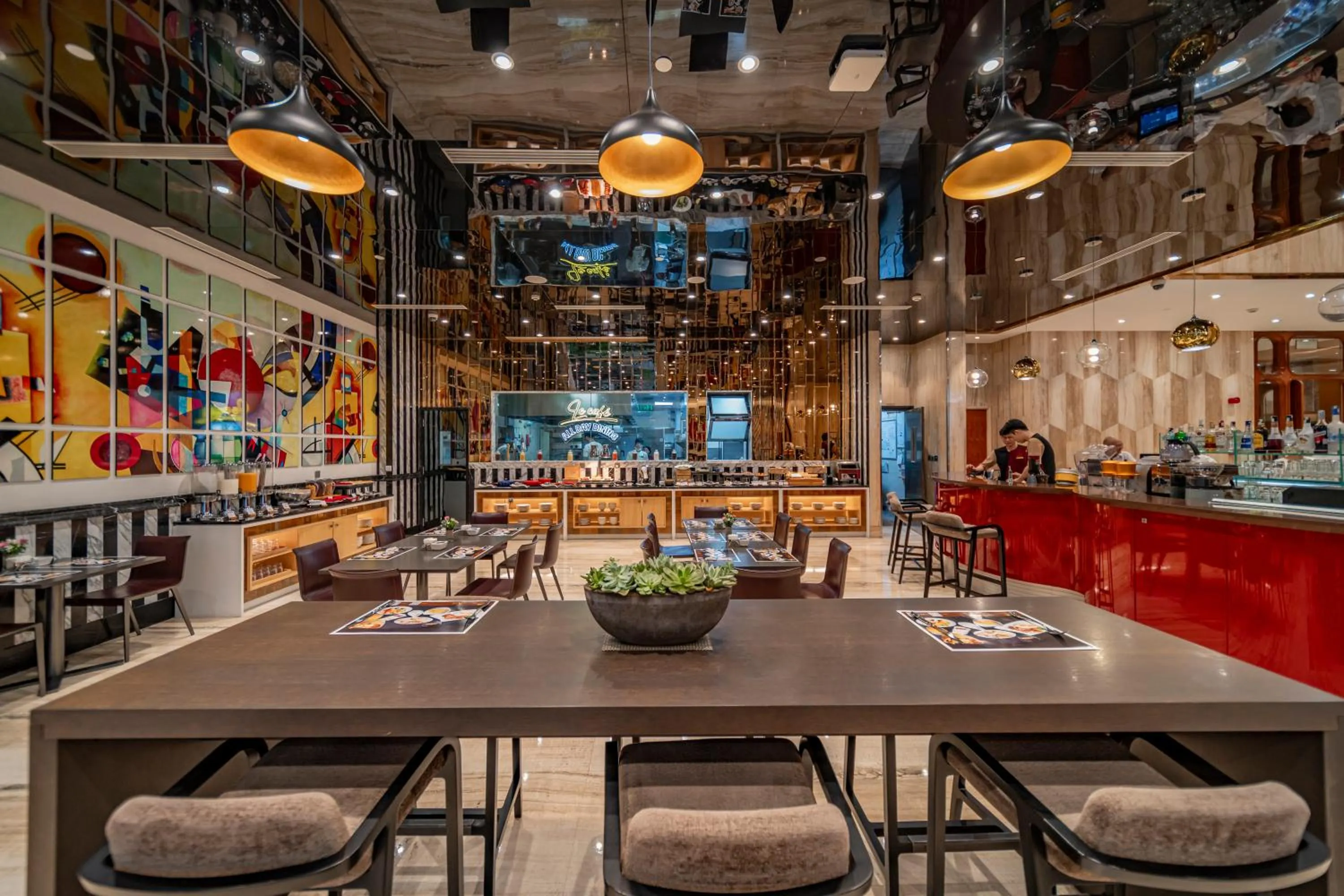 Restaurant/places to eat in Sherwood Suites