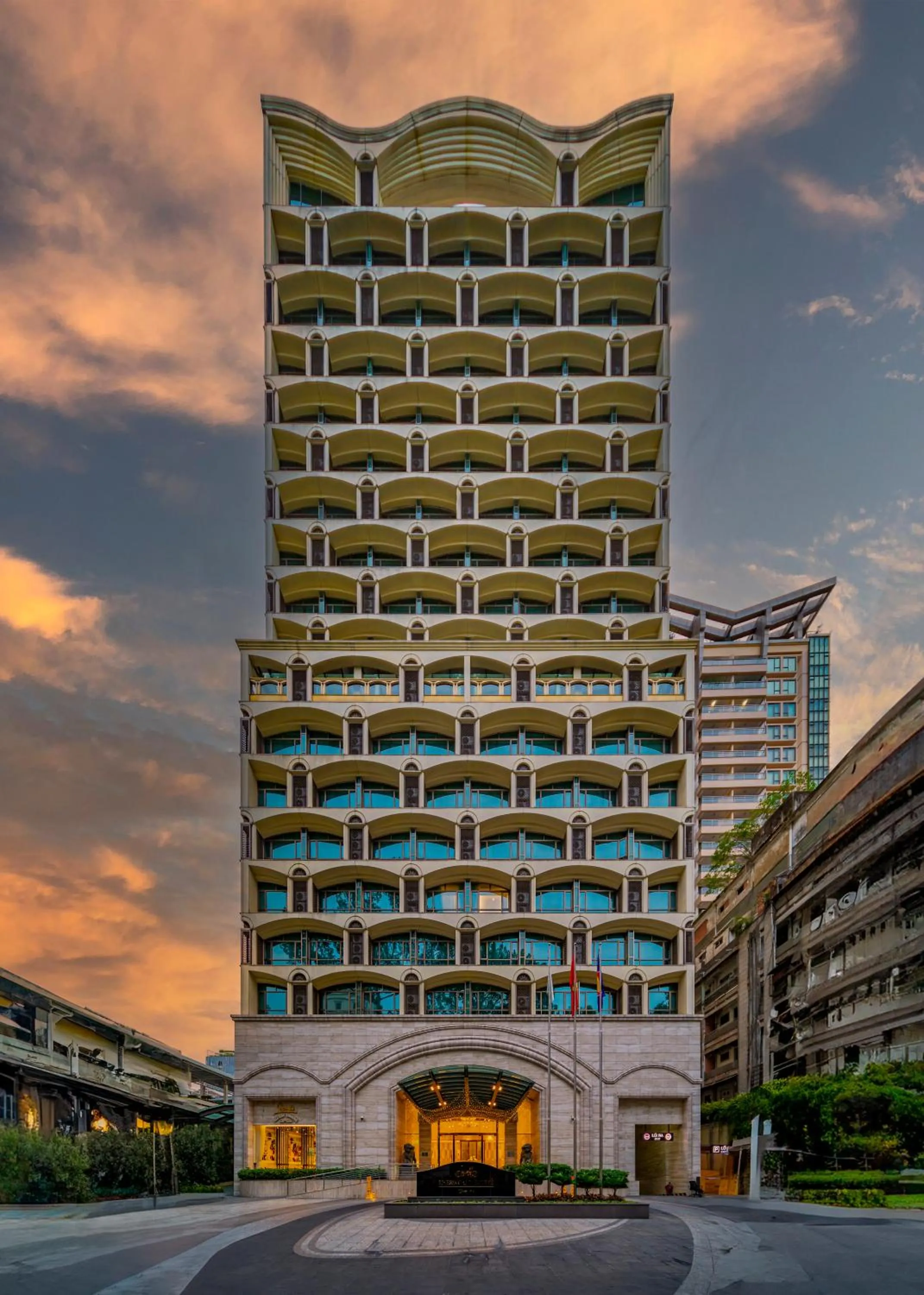 Property building in Sherwood Suites