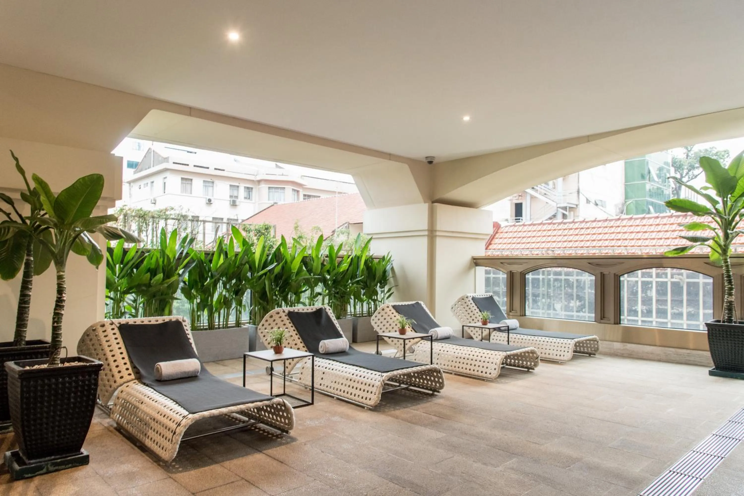 Seating area in Sherwood Suites