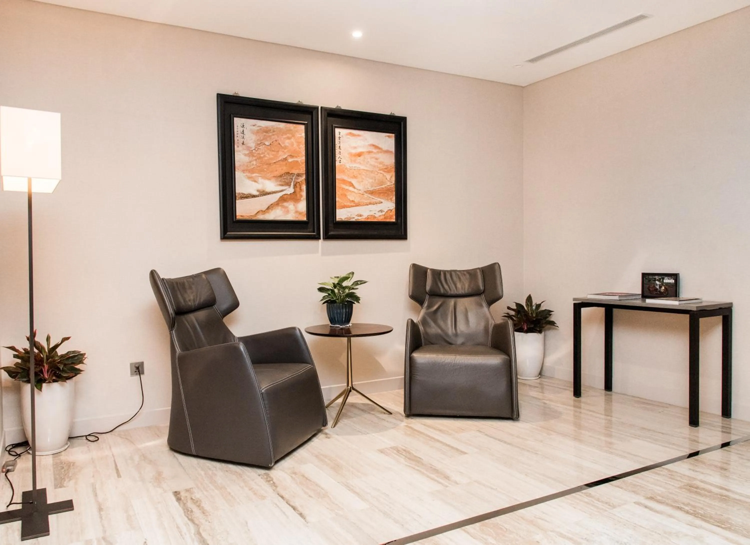 Business facilities in Sherwood Suites