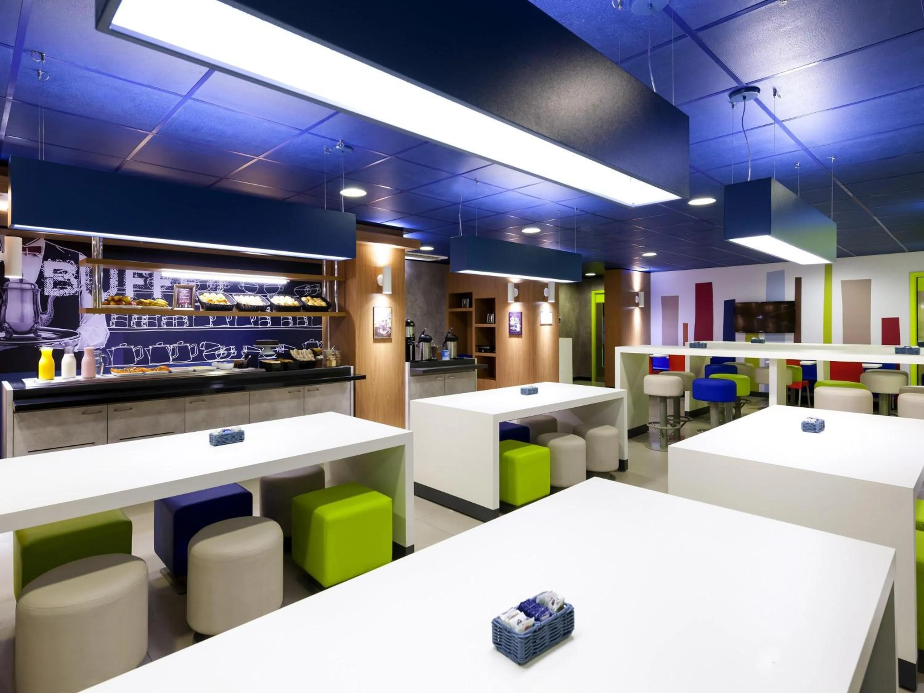 Restaurant/places to eat in ibis budget Campinas Aquidaban