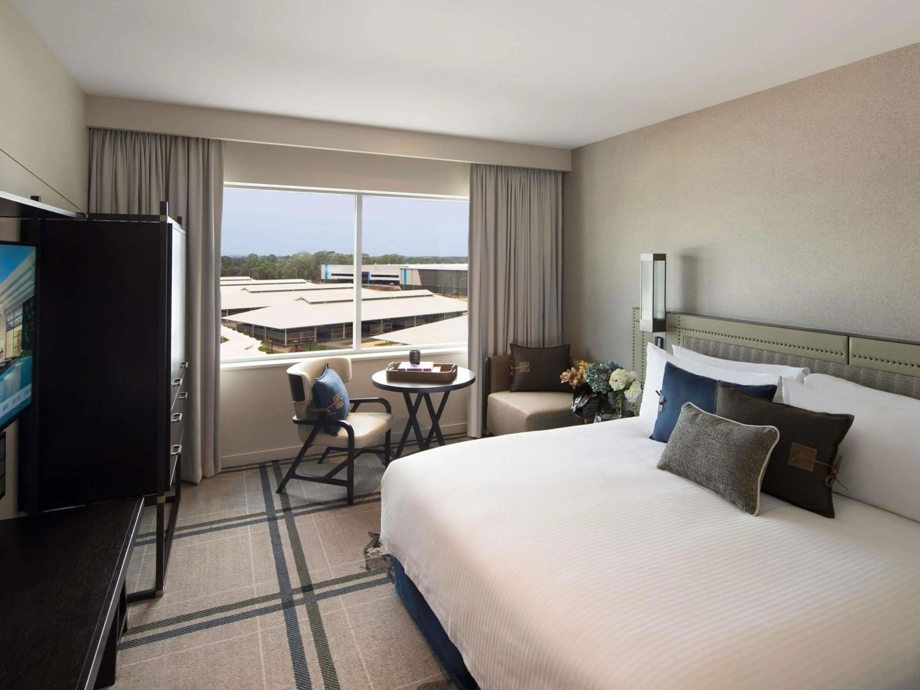 Bedroom, Bed in The William Inglis Mgallery