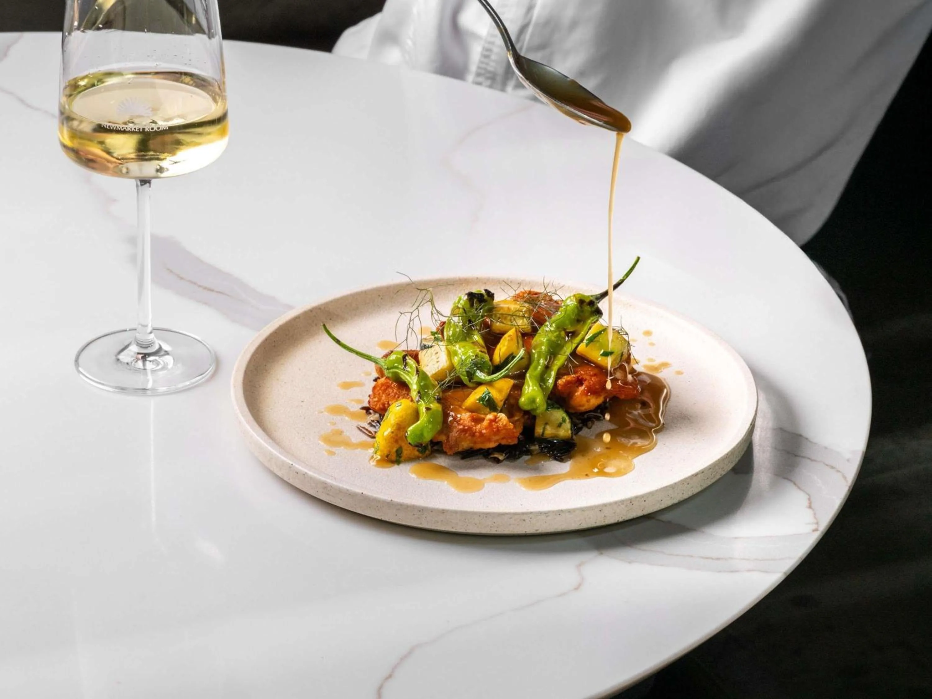 Restaurant/places to eat in The William Inglis Mgallery