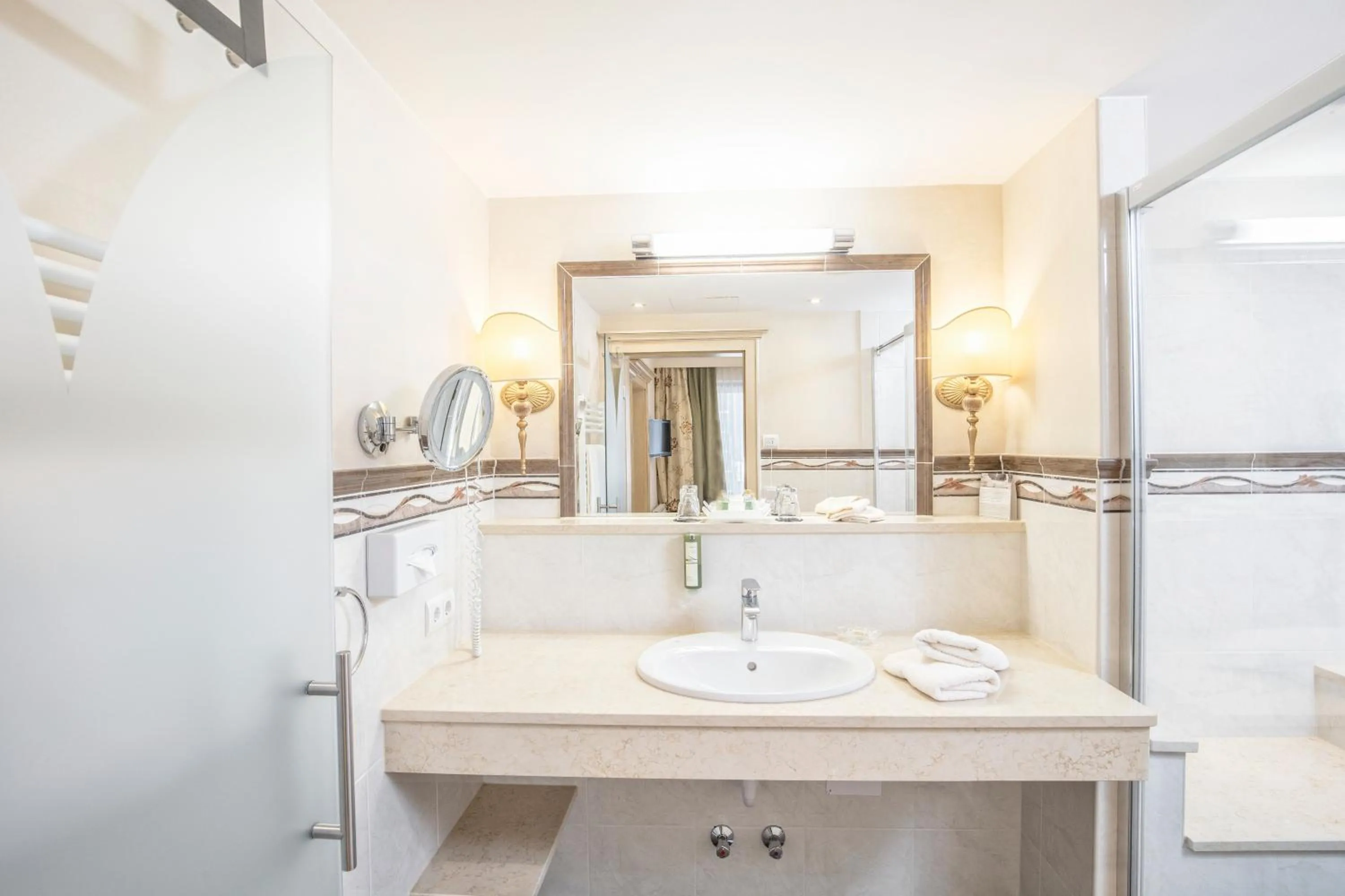 Photo of the whole room in Der Lärchenhof