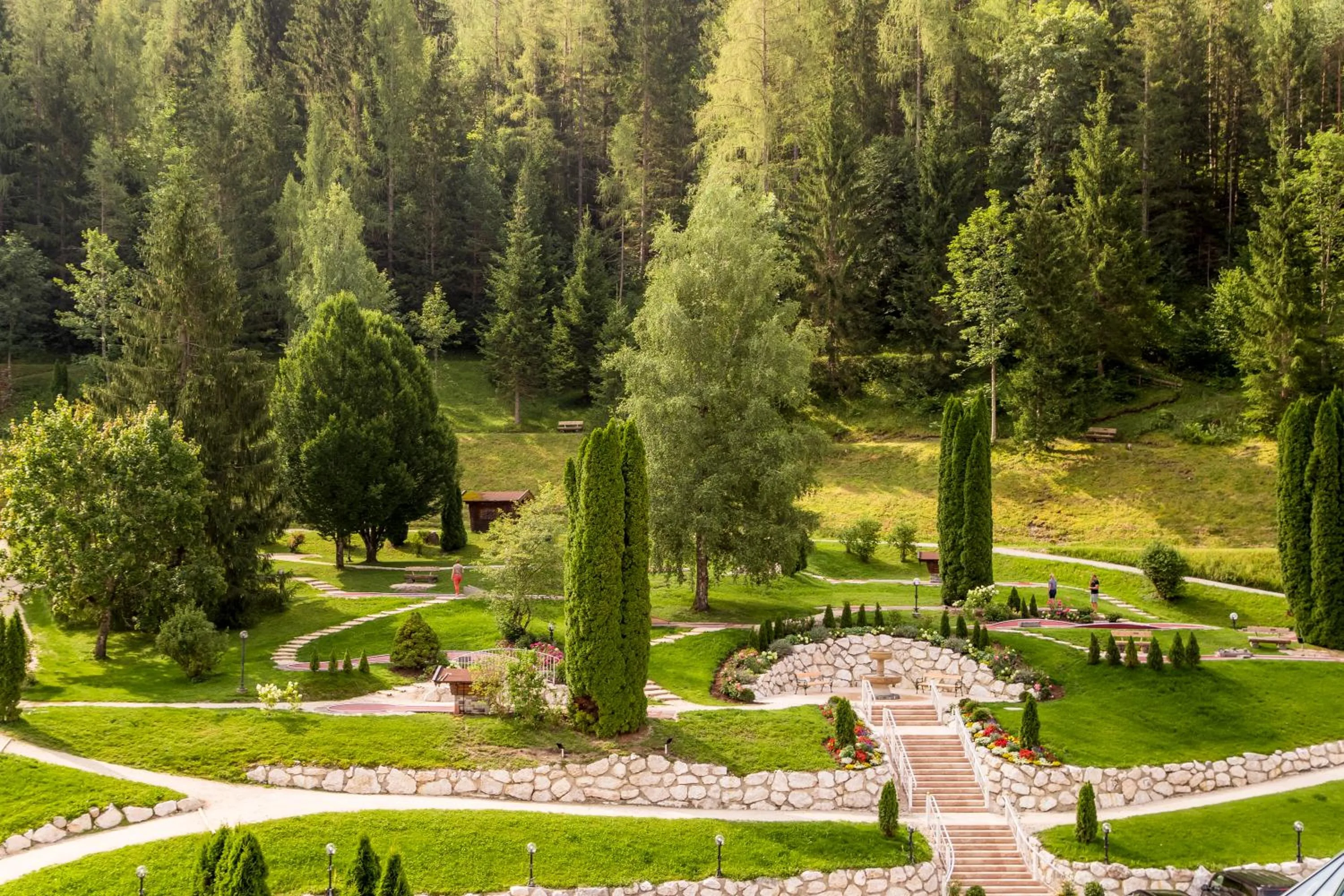 Garden view in Der Lärchenhof