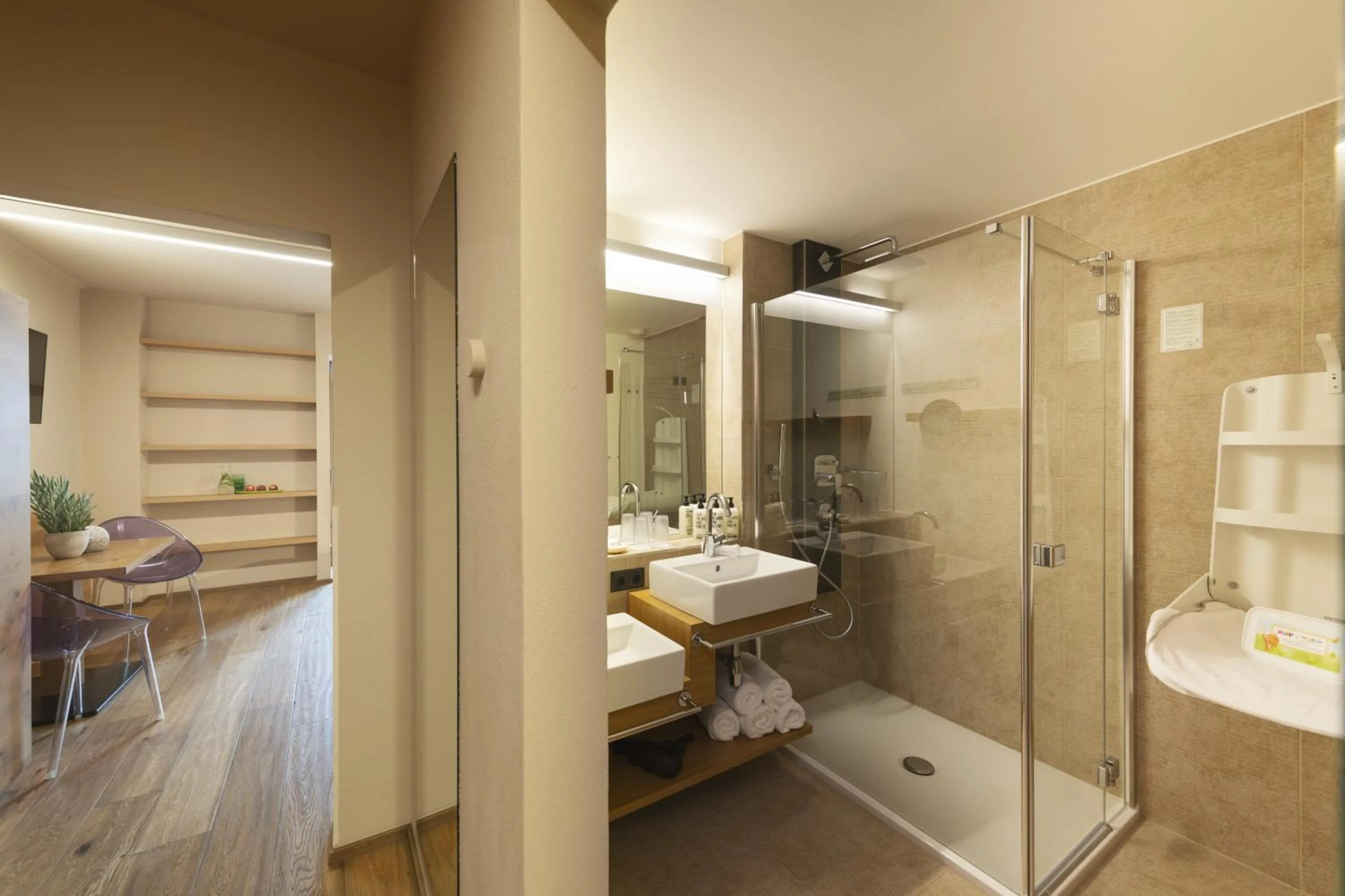 Shower in Almhof Family und Wellness Resort