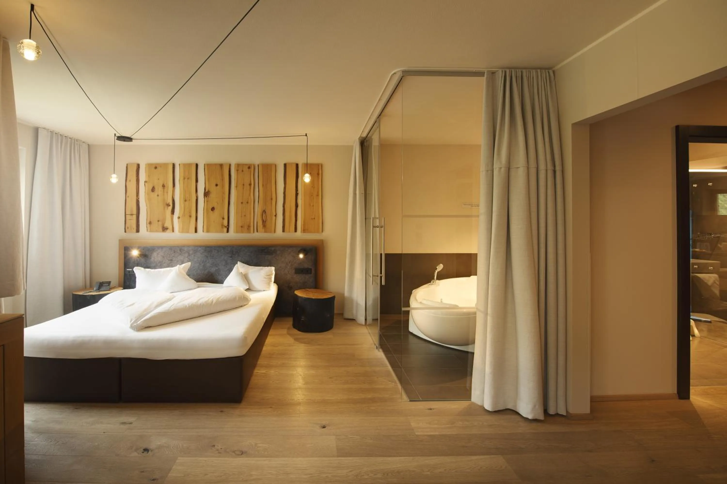 Bedroom, Bed in Almhof Family und Wellness Resort