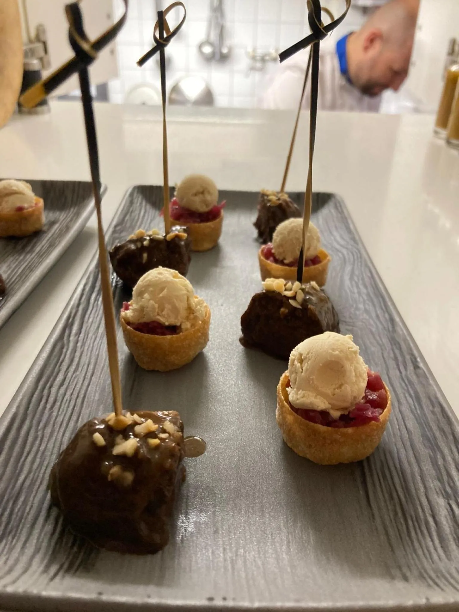 Restaurant/places to eat in Hôtel Dents de Veisivi