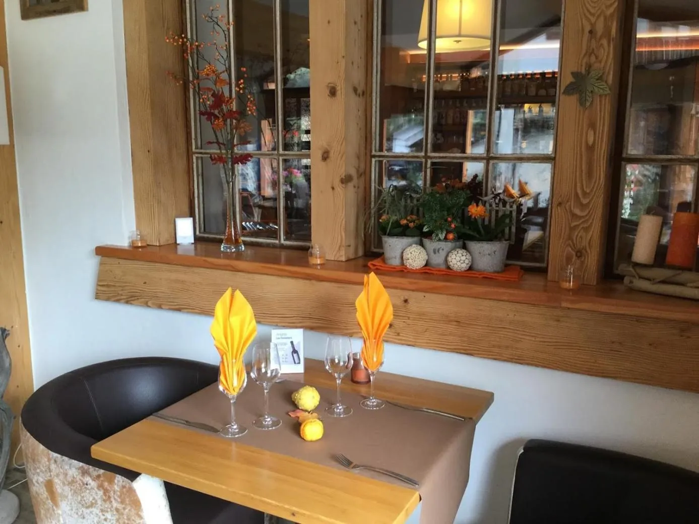 Restaurant/places to eat in Hôtel Dents de Veisivi