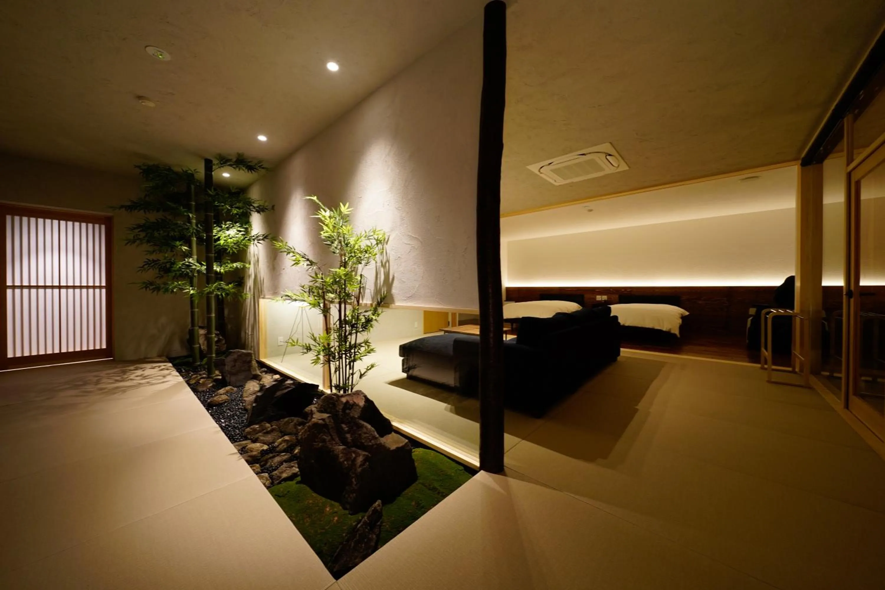 Bed in Hokuriku Yamashiro Onsen Hotel Kikyou