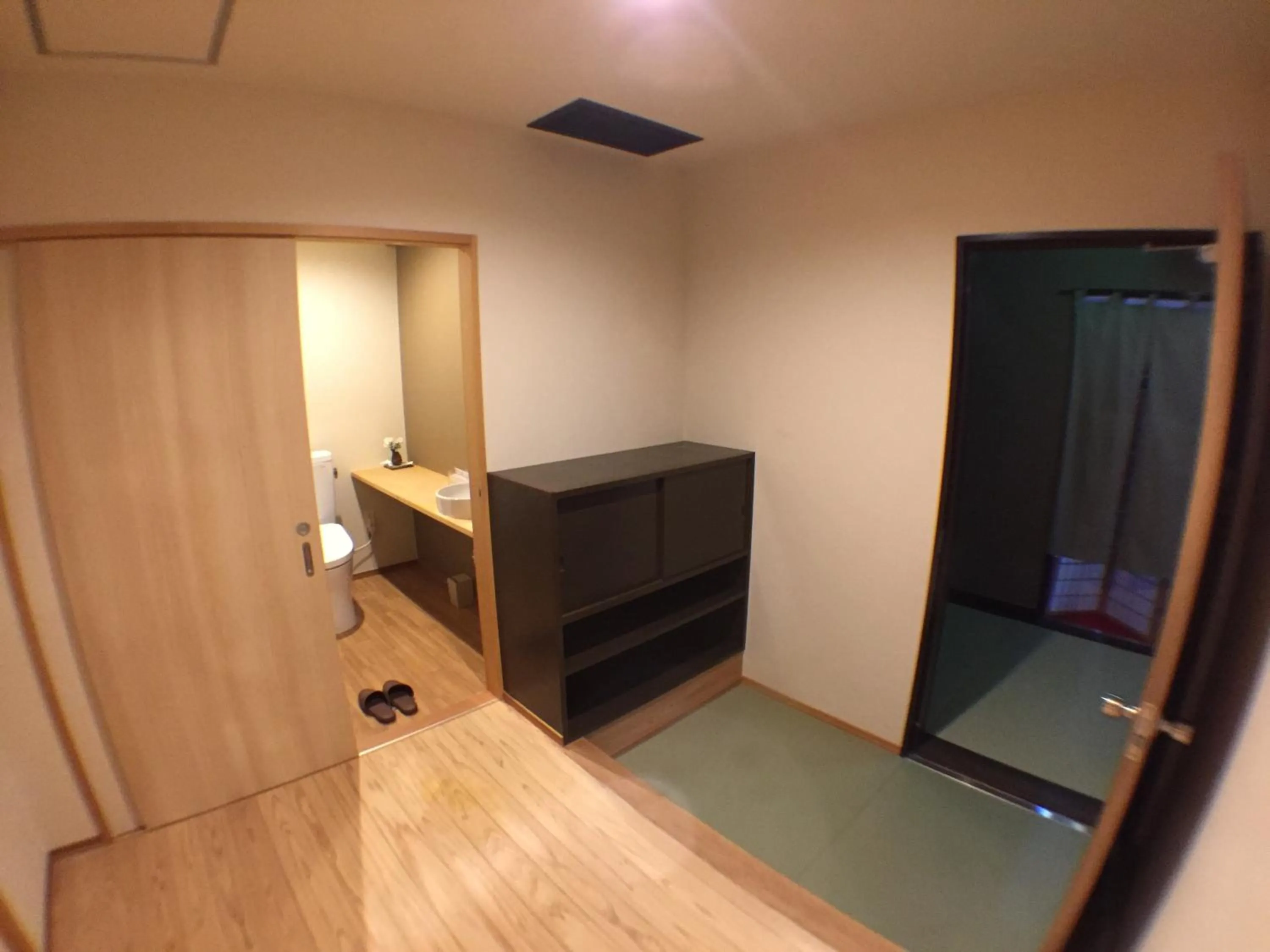 Toilet in Hokuriku Yamashiro Onsen Hotel Kikyou