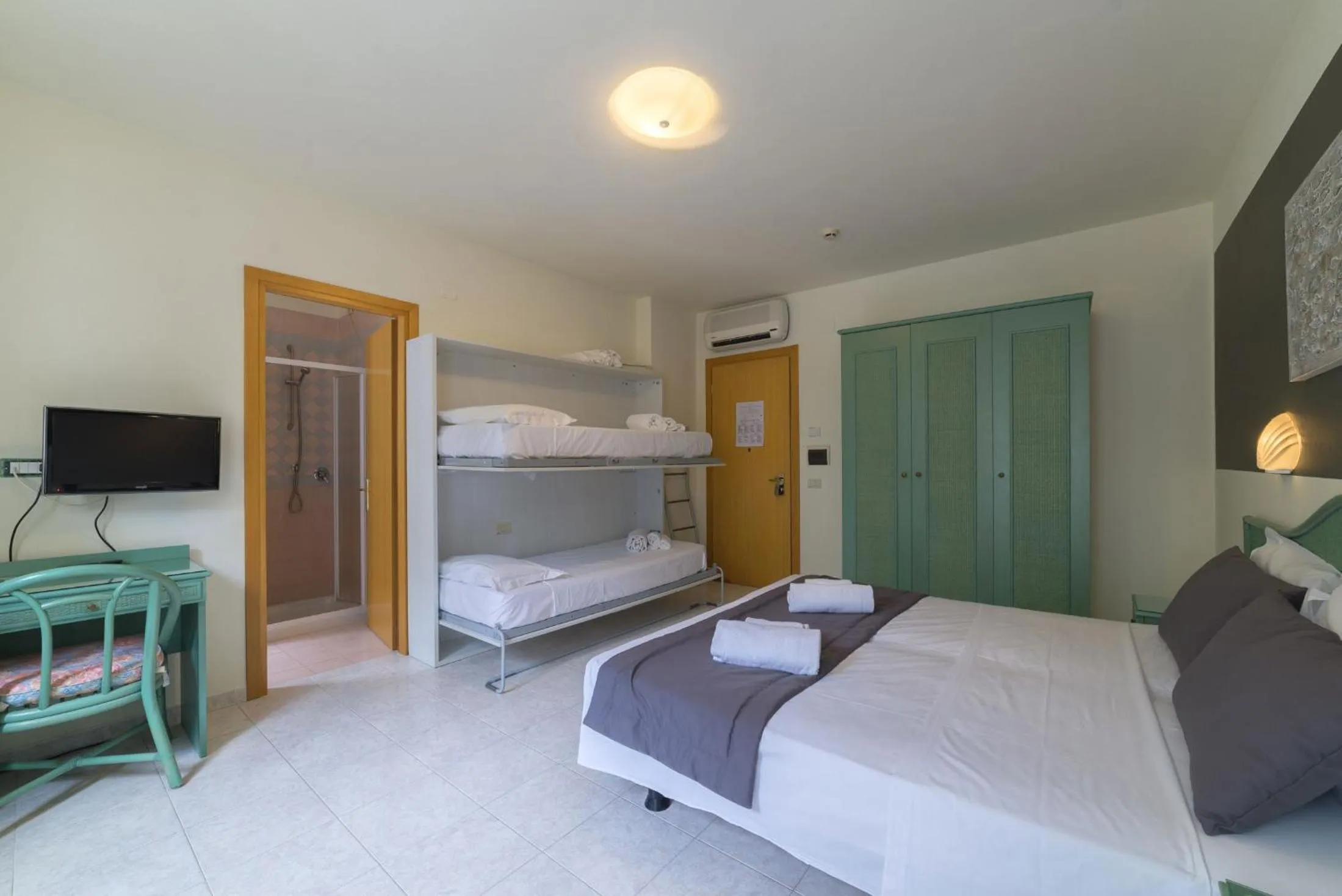 Bedroom, Bed in Hotel Airone