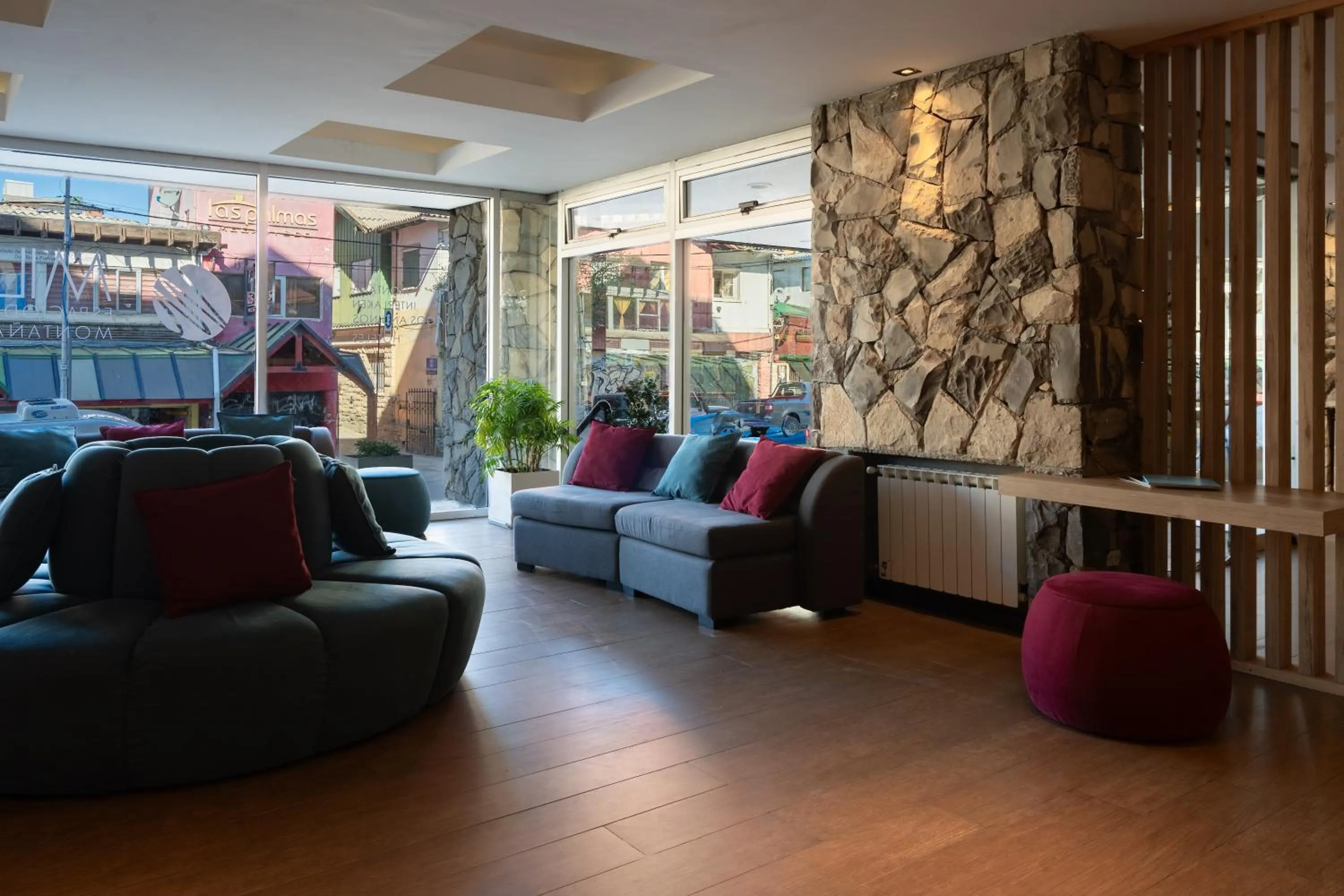 Living room in Lagos Andinos