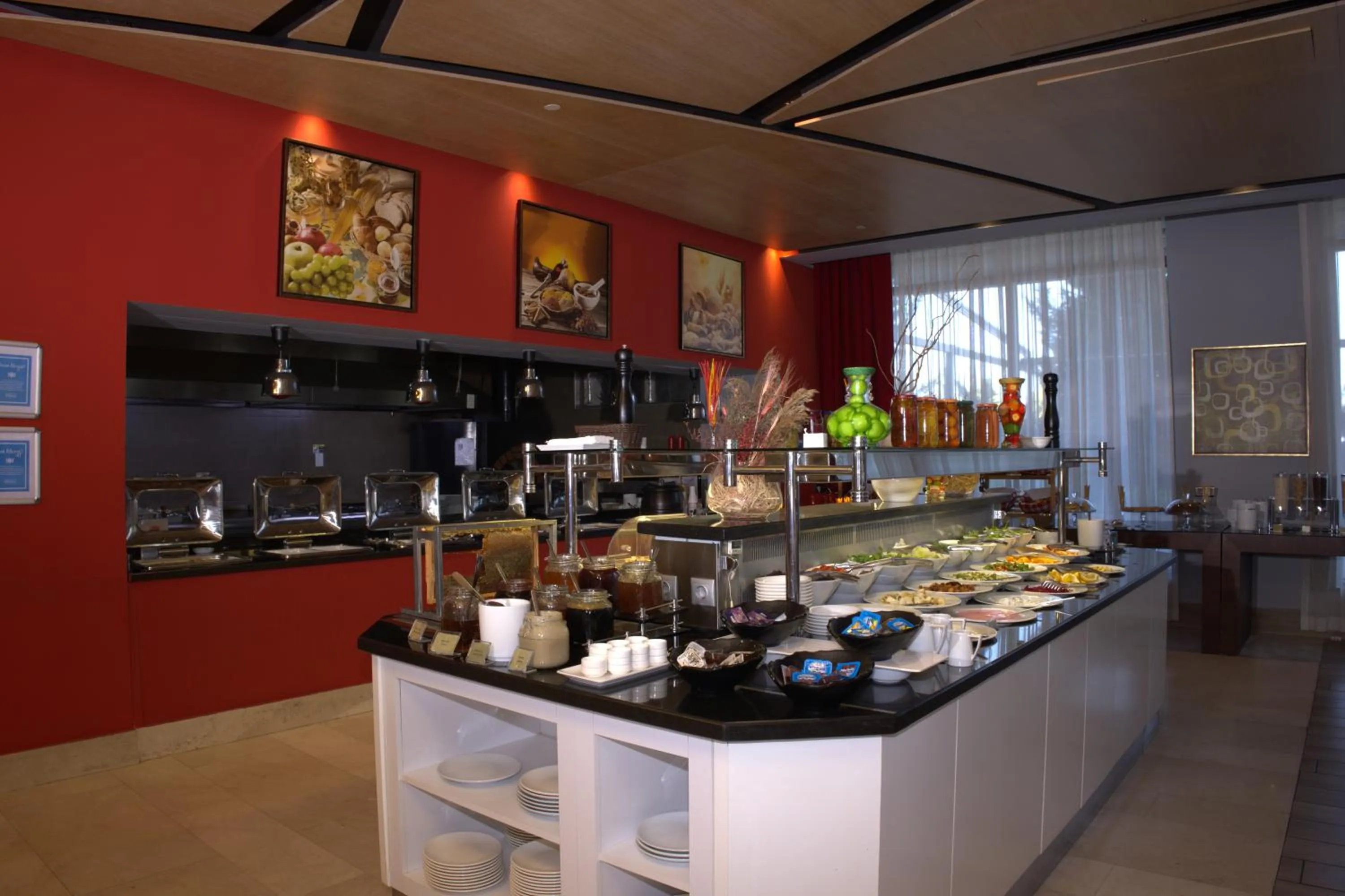 Restaurant/places to eat in Hilton Garden Inn Konya