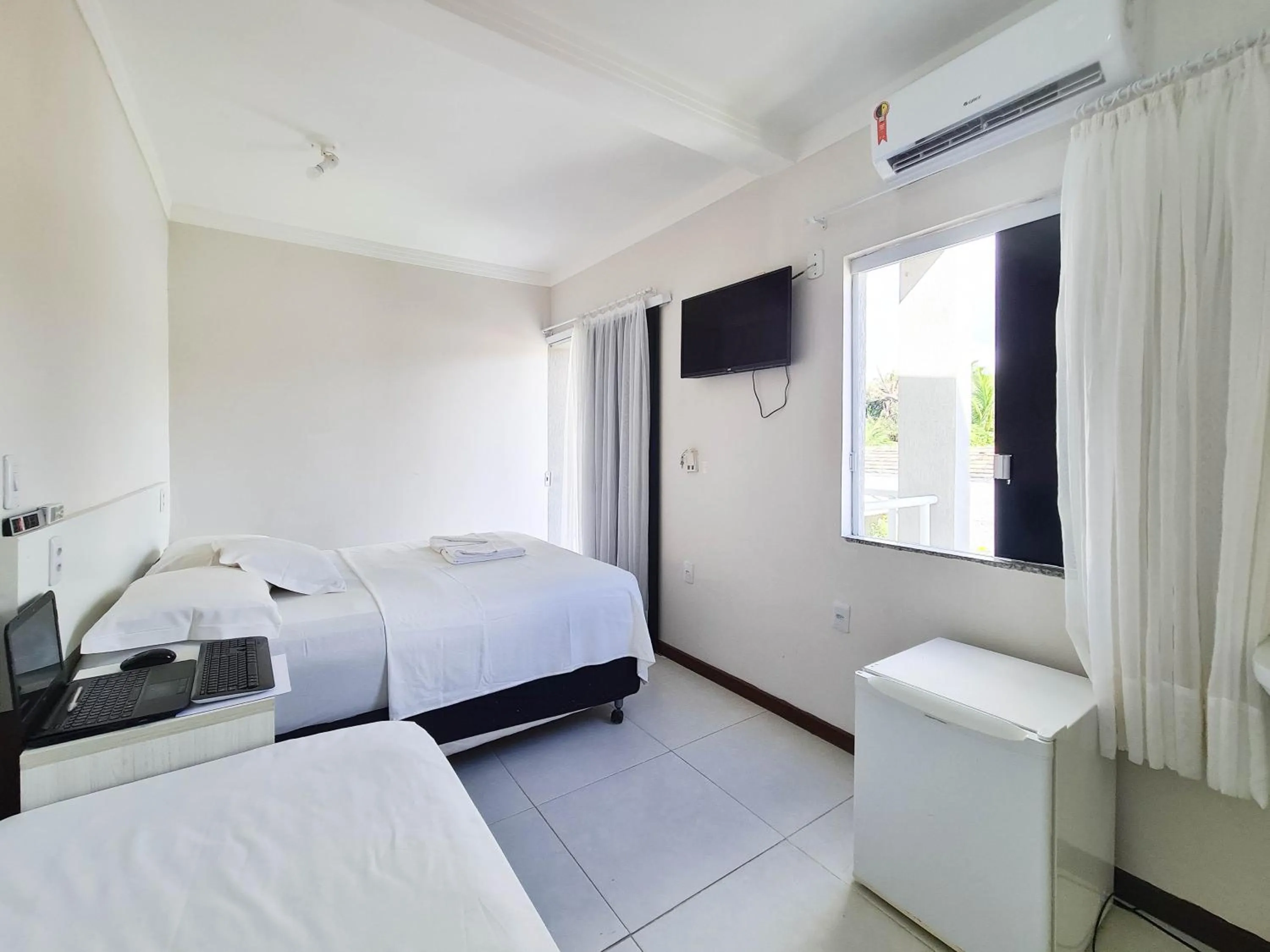 Photo of the whole room, Bed in Pousada Praia do Flamengo