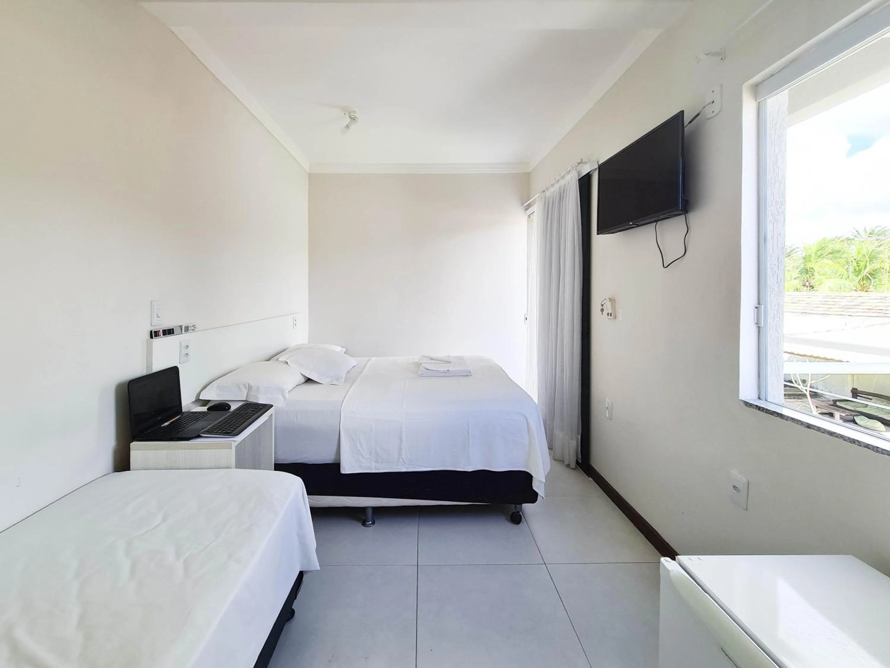 Photo of the whole room, Bed in Pousada Praia do Flamengo