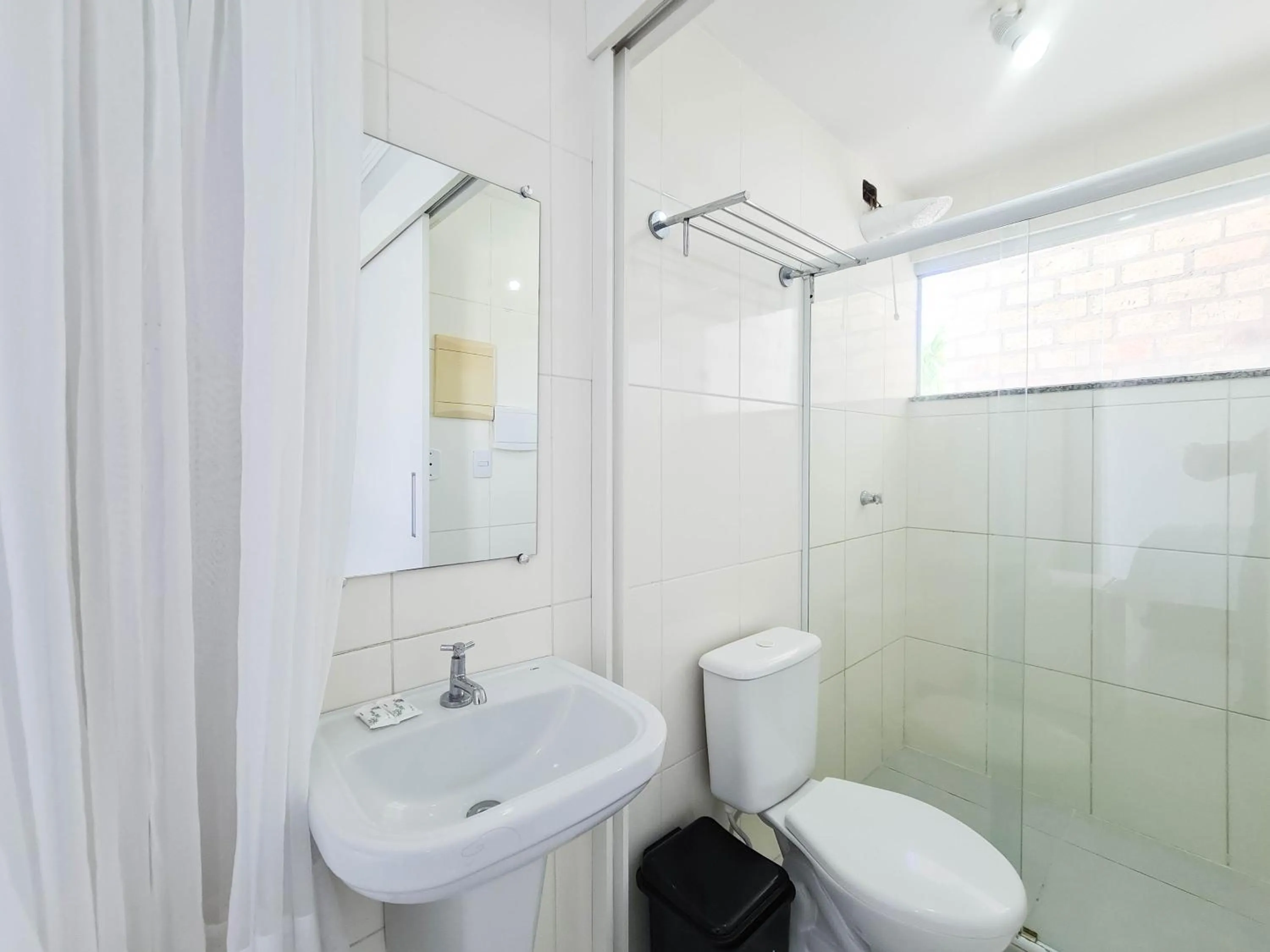 Bathroom in Pousada Praia do Flamengo