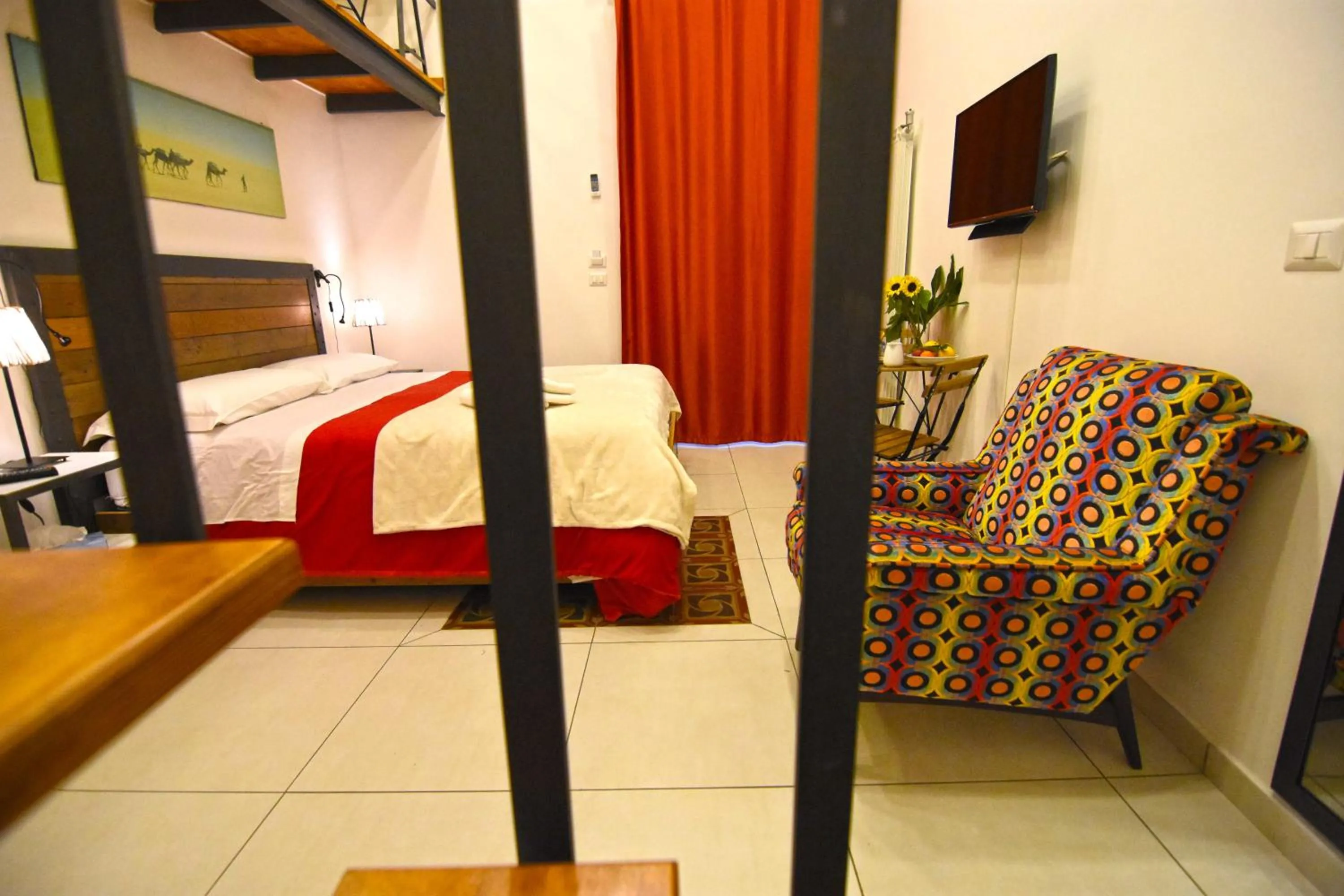 Shower, Bed in B&B Ninarella Napoli